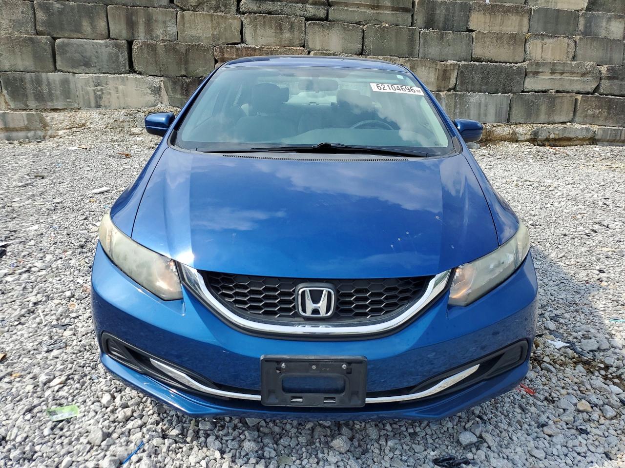 2015 Honda Civic Lx Blue vin: 19XFB2F57FE039784