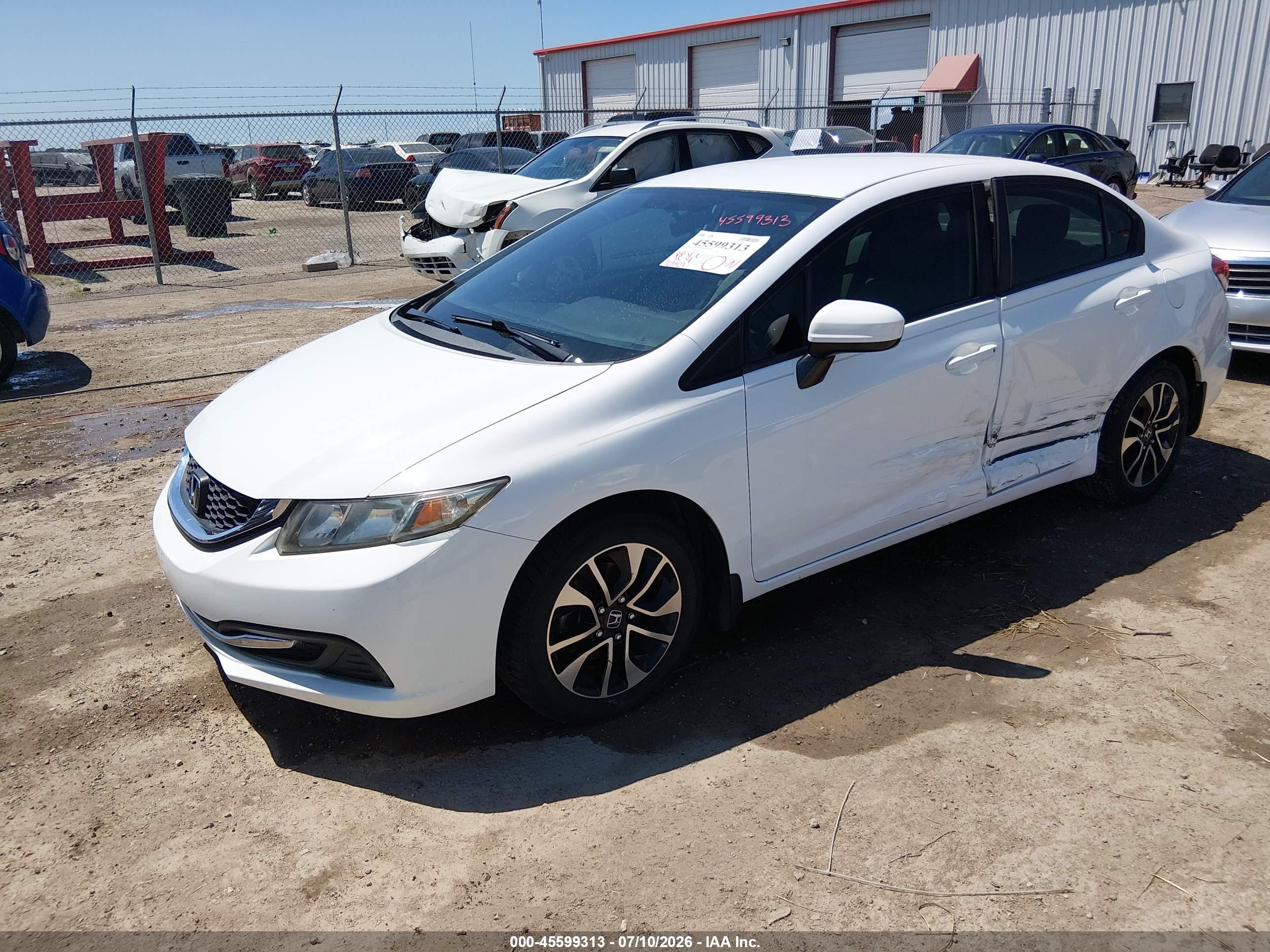 2015 Honda Civic Lx White vin: 19XFB2F57FE052518
