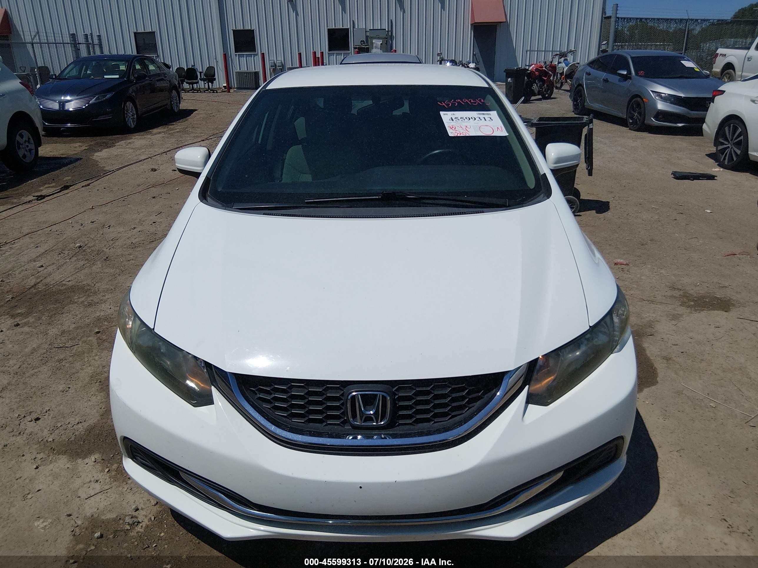 2015 Honda Civic Lx White vin: 19XFB2F57FE052518