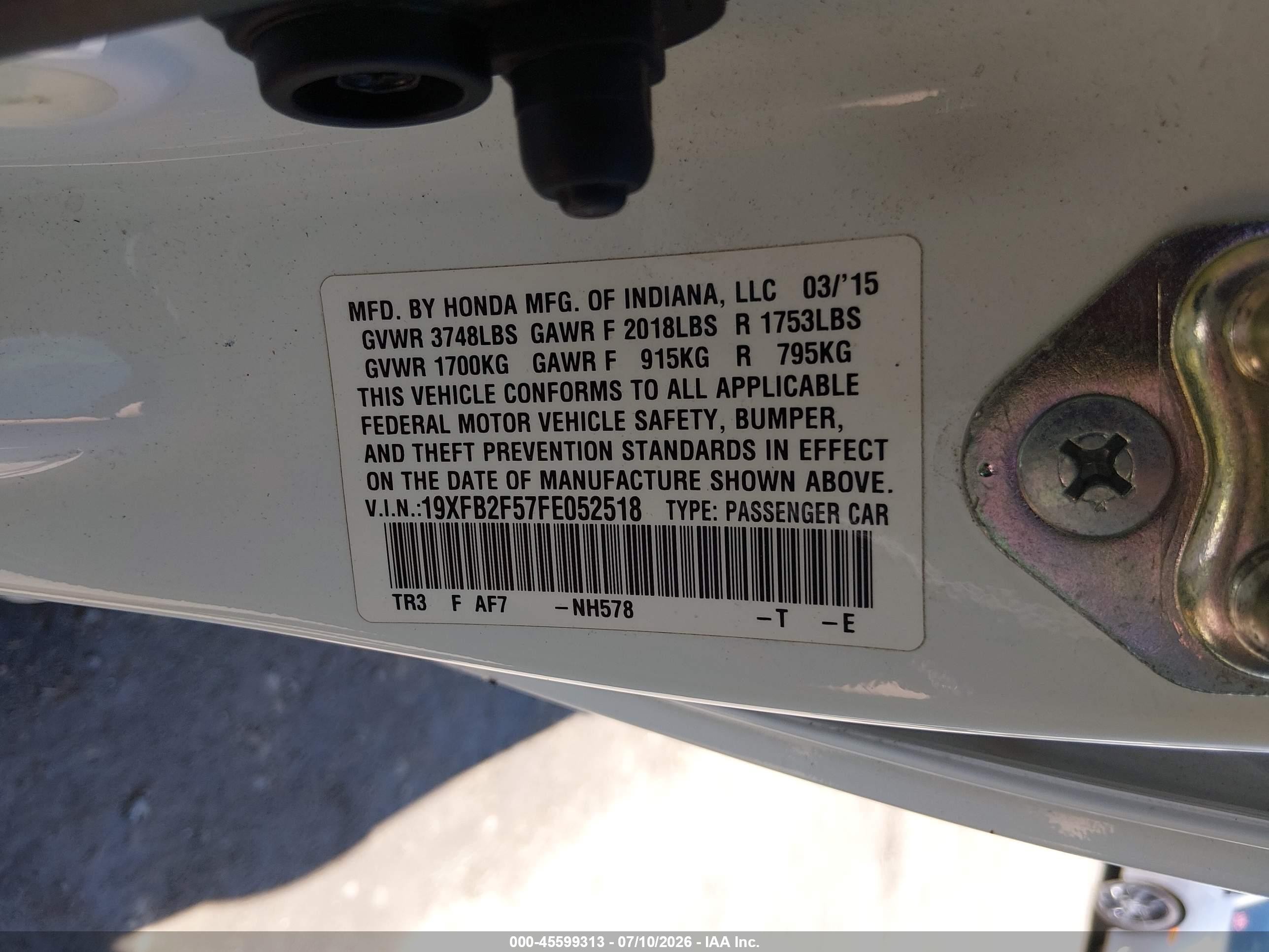 2015 Honda Civic Lx White vin: 19XFB2F57FE052518