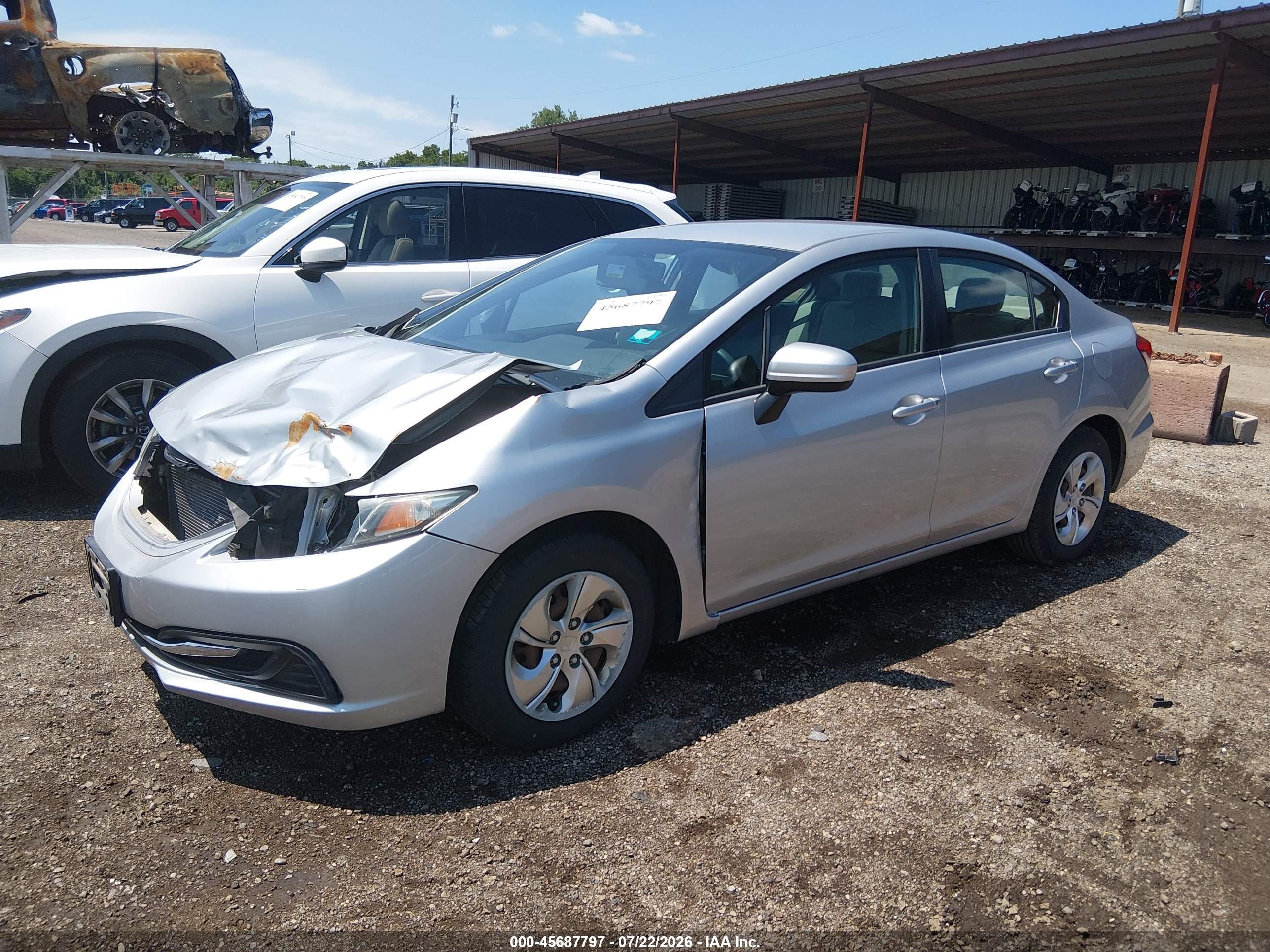 2015 Honda Civic Lx Серебряный vin: 19XFB2F57FE056178