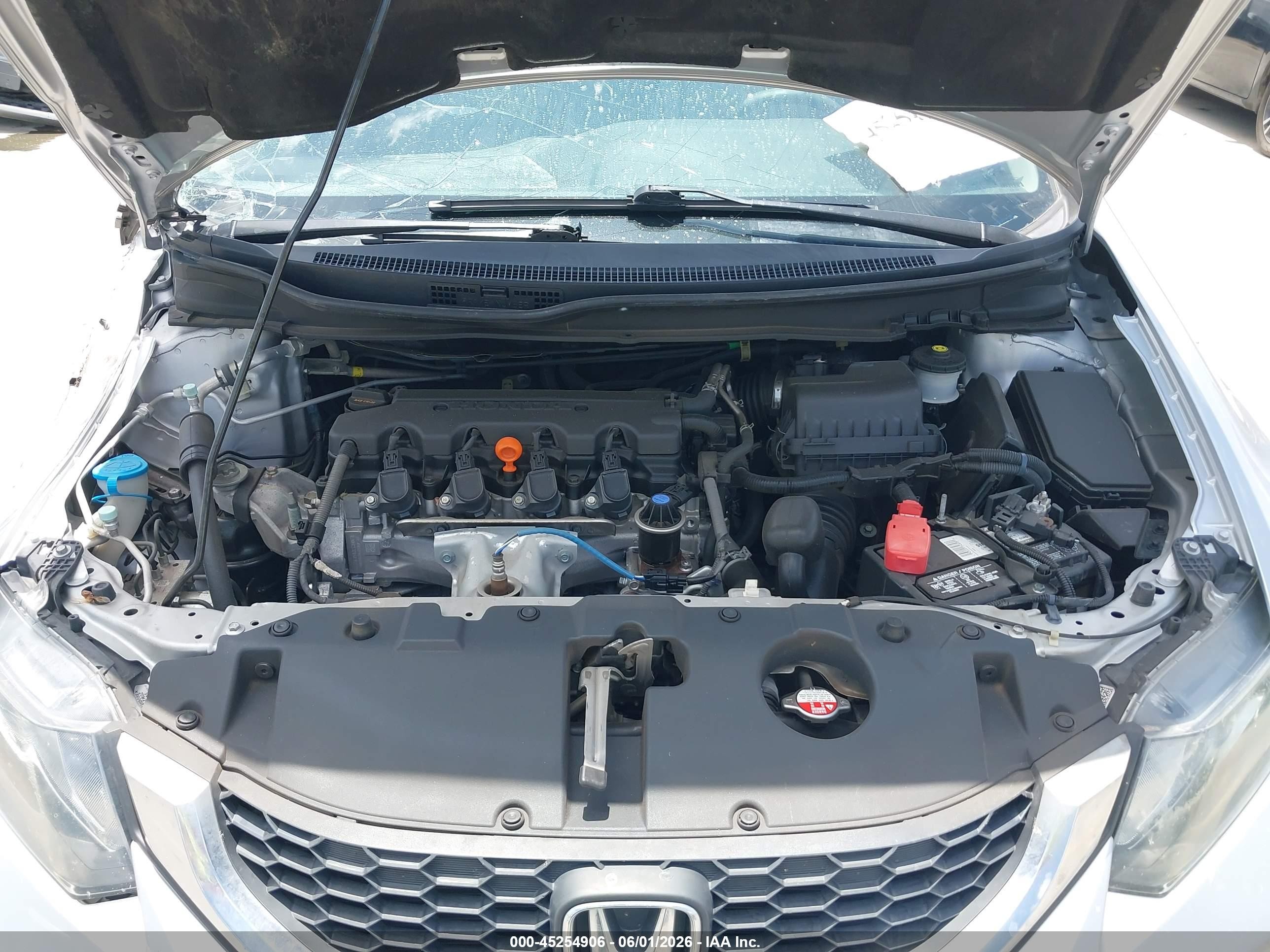 2015 Honda Civic Lx Silver vin: 19XFB2F57FE060733