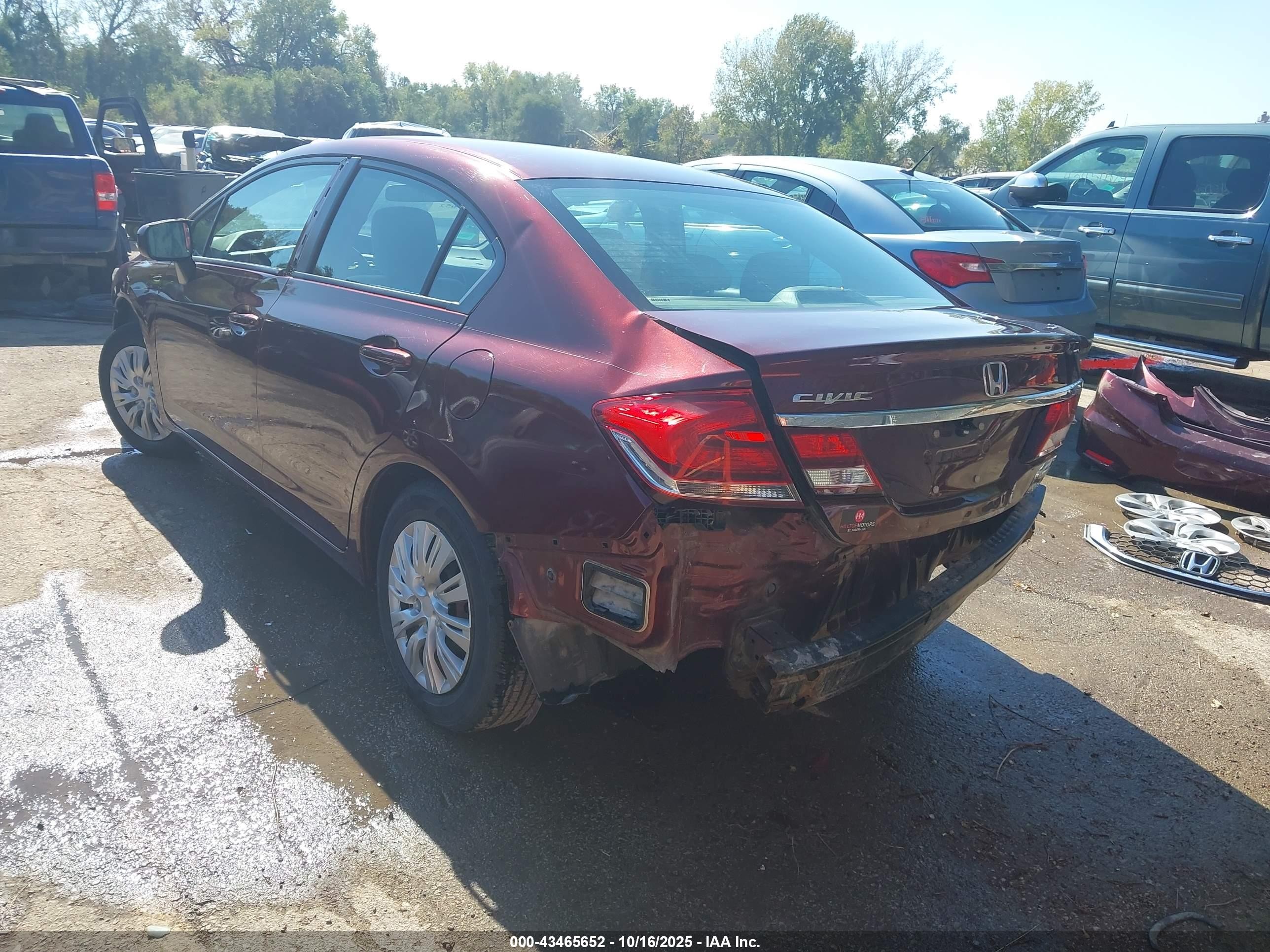 2015 Honda Civic Lx Burgundy vin: 19XFB2F57FE091738