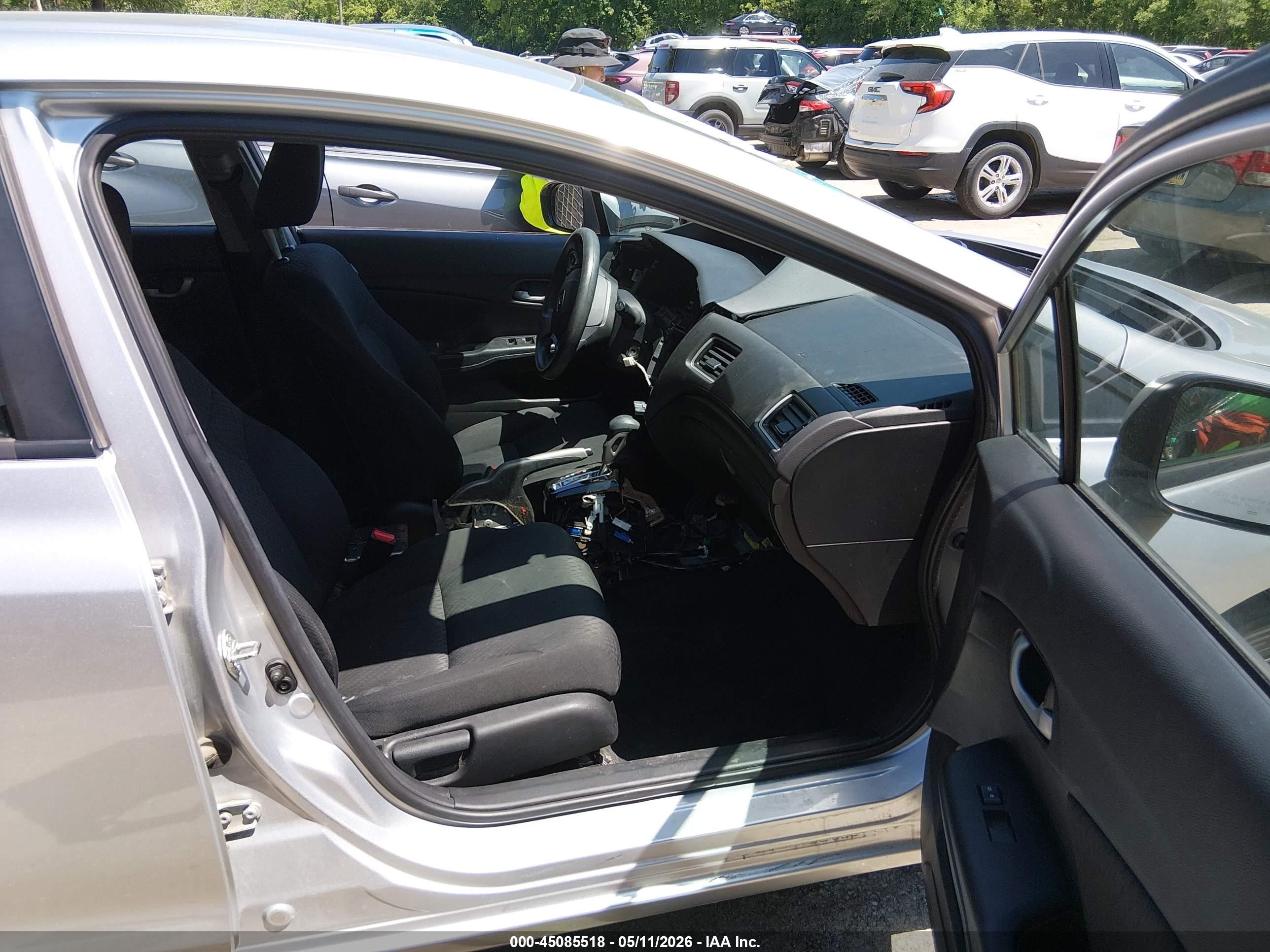 2015 Honda Civic Lx Silver vin: 19XFB2F57FE098866