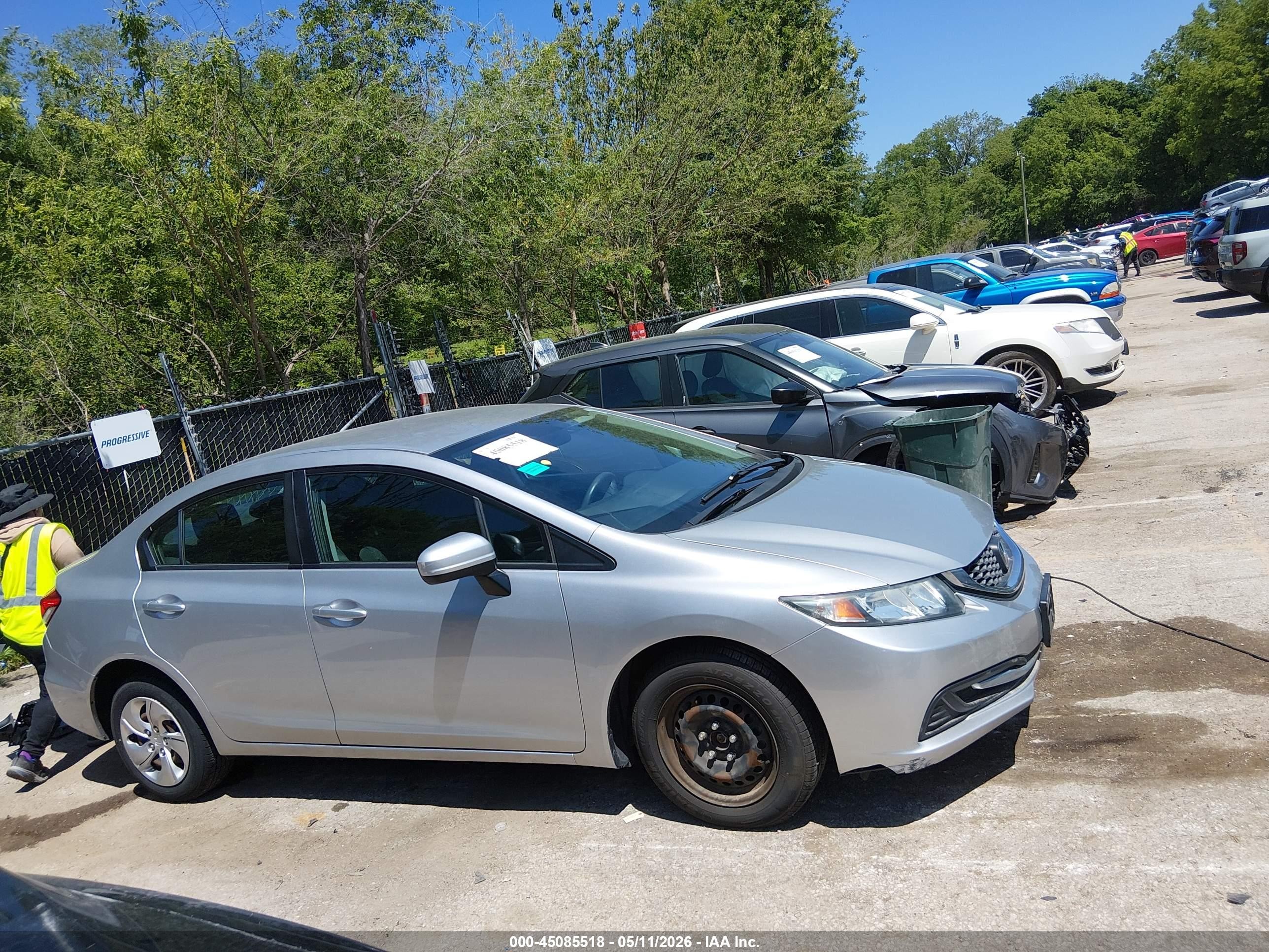 2015 Honda Civic Lx Silver vin: 19XFB2F57FE098866