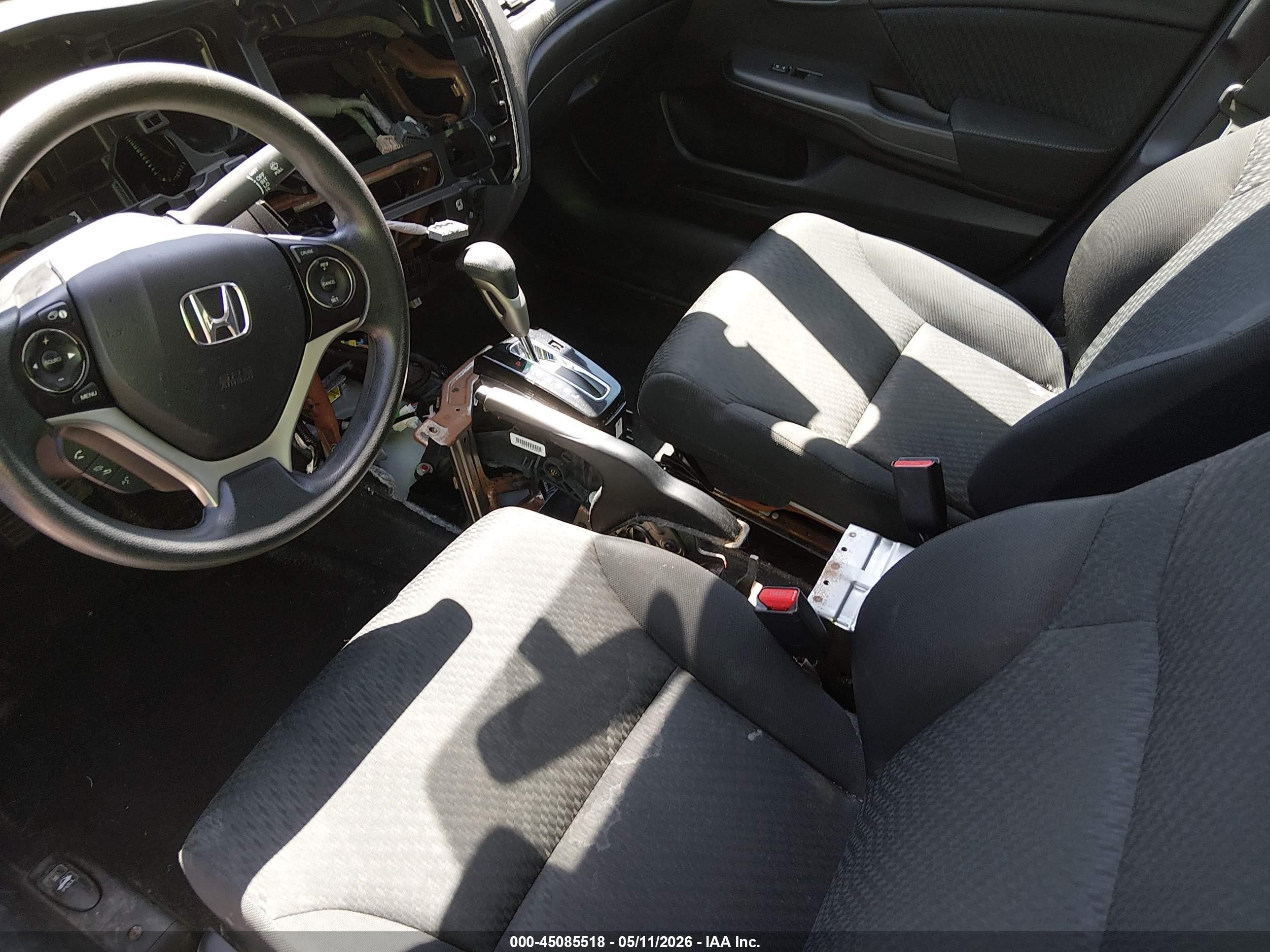 2015 Honda Civic Lx Silver vin: 19XFB2F57FE098866