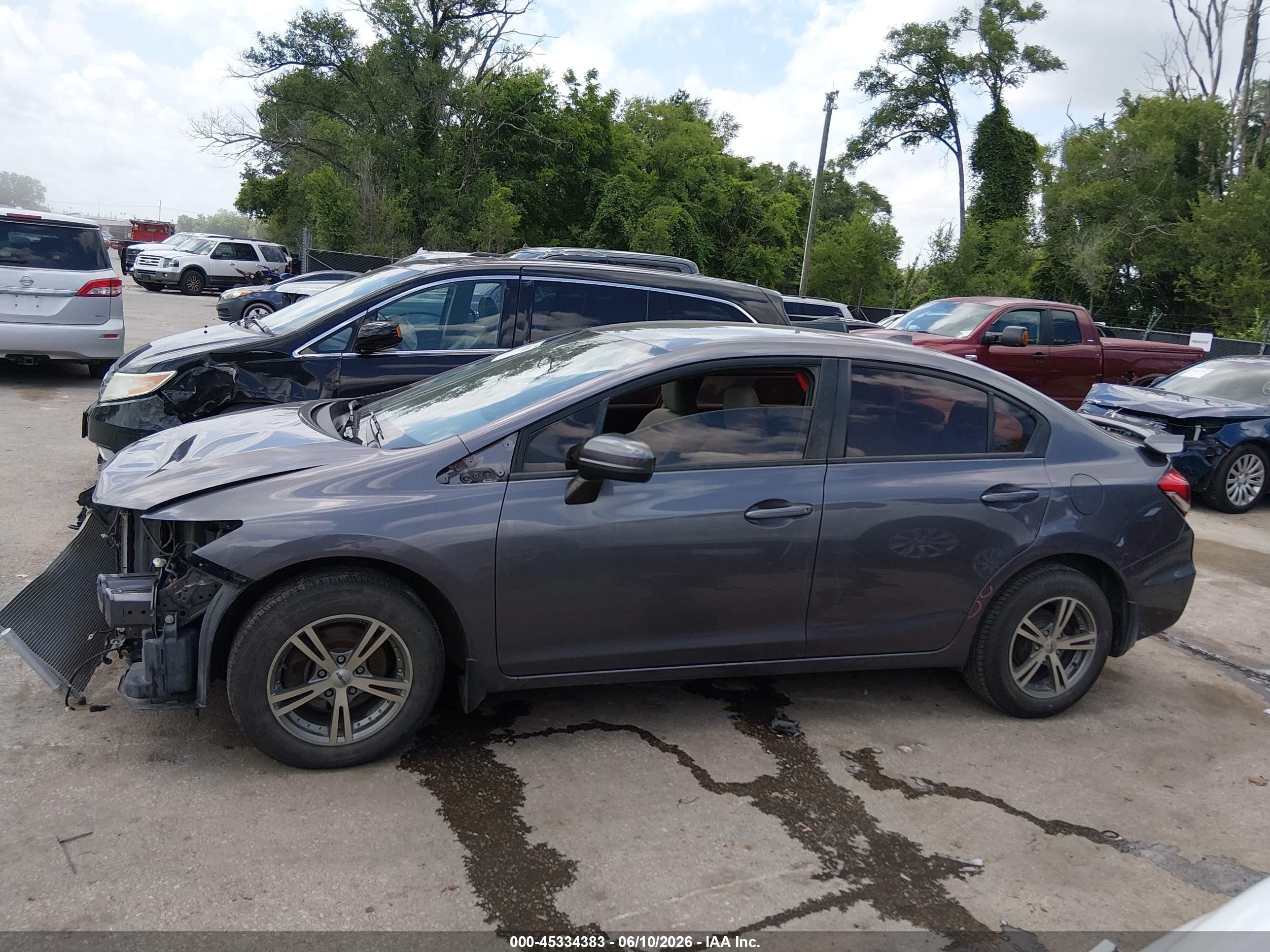2015 Honda Civic Lx Gray vin: 19XFB2F57FE104648