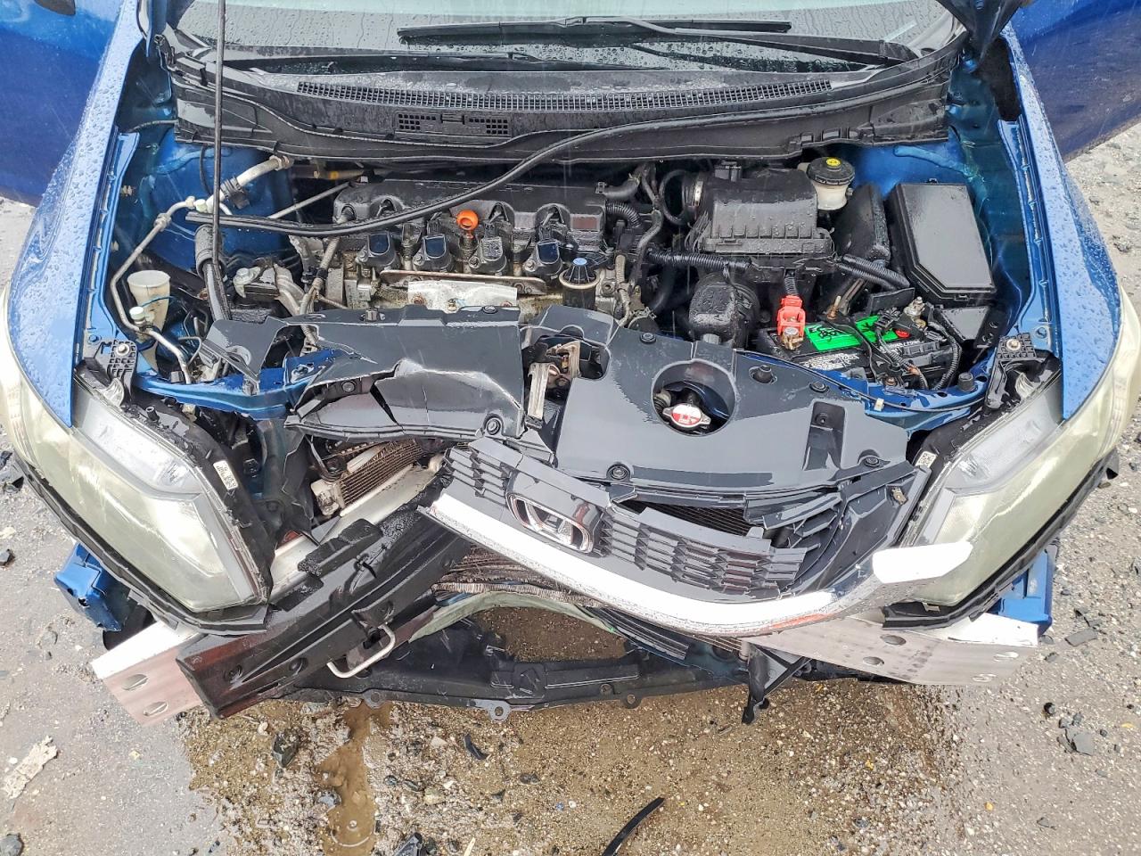 2015 Honda Civic Lx Blue vin: 19XFB2F57FE201865