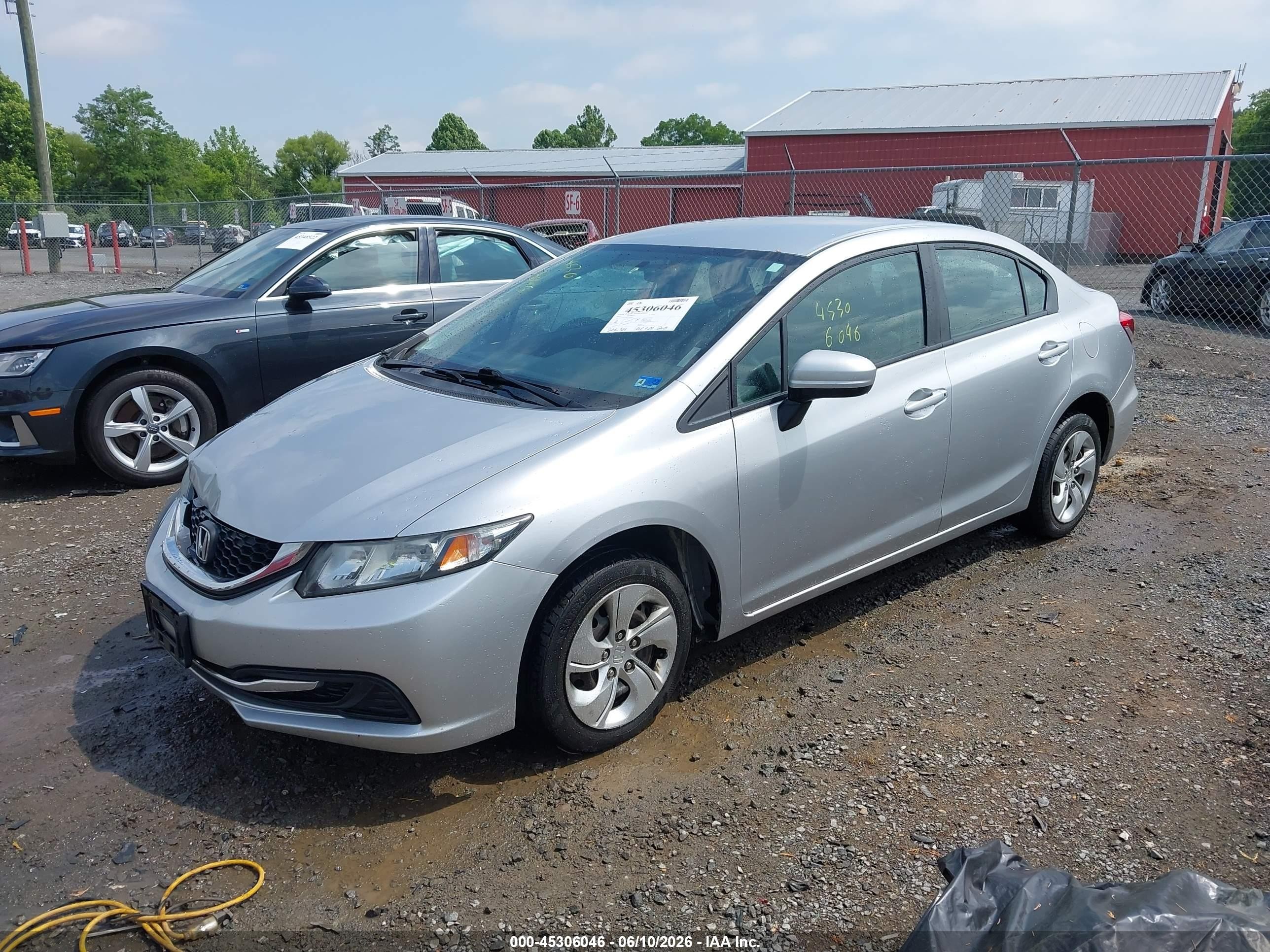 2015 Honda Civic Lx Silver vin: 19XFB2F57FE280101