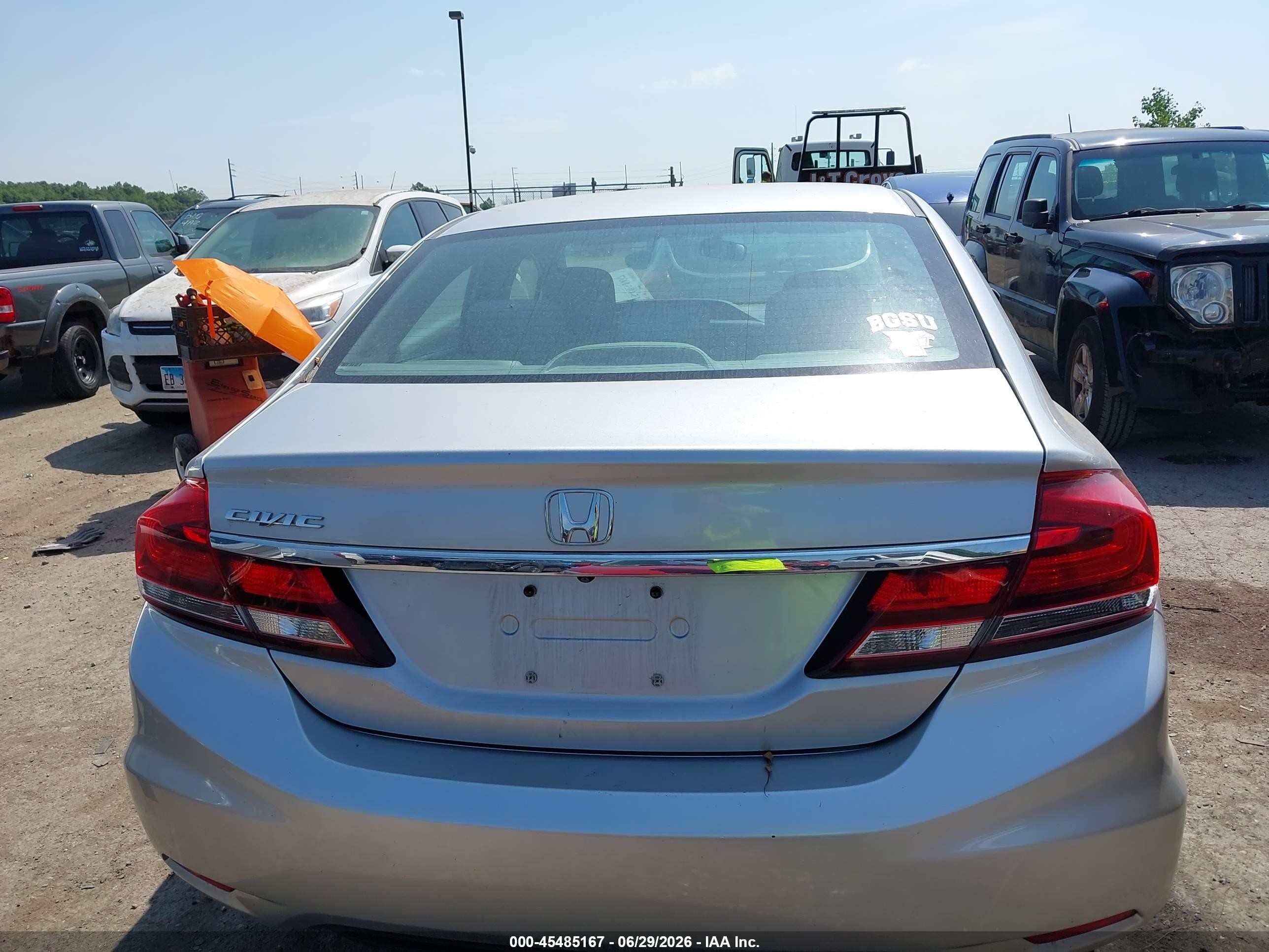2015 Honda Civic Lx Silver vin: 19XFB2F57FE296346