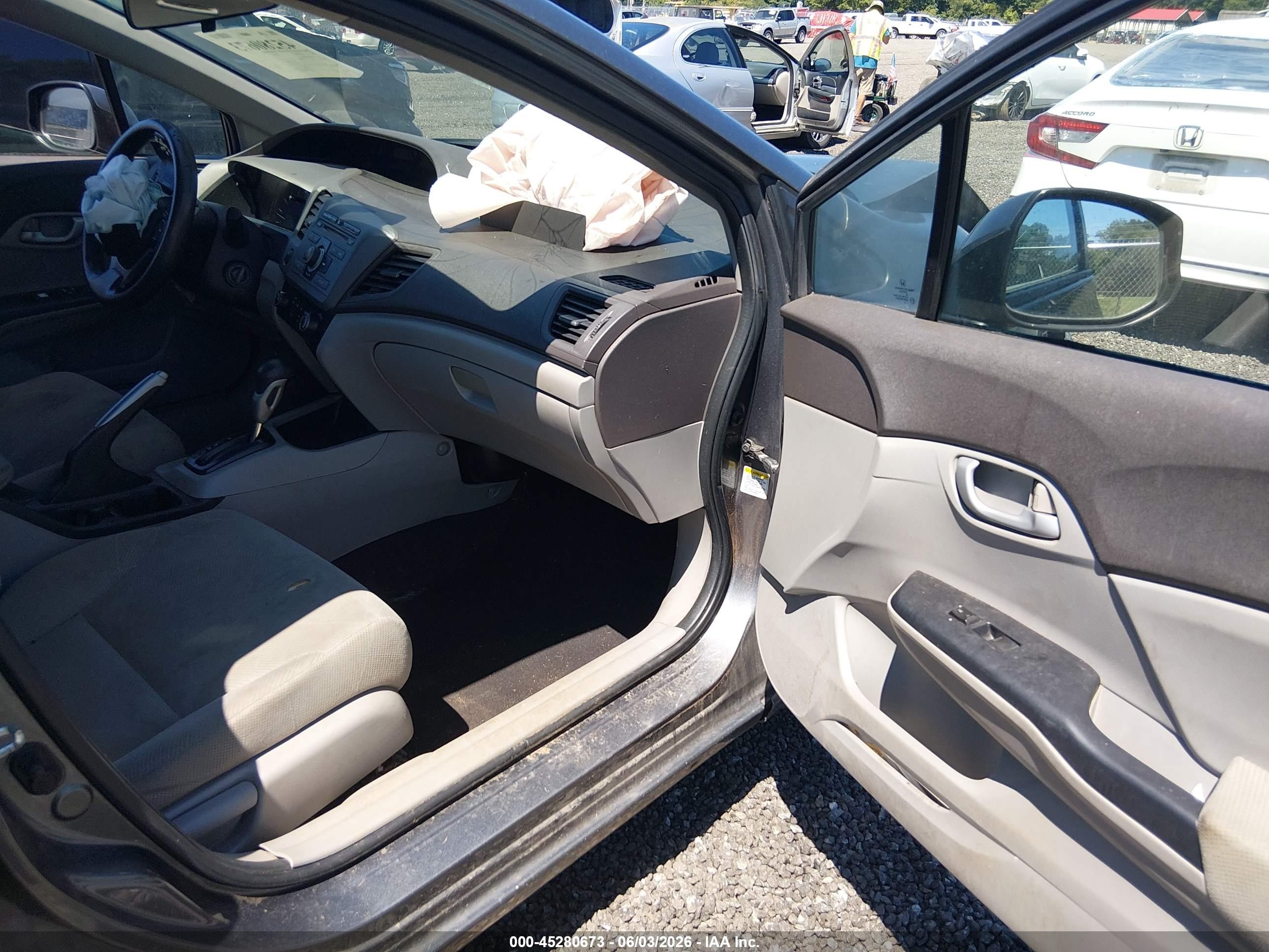 2012 Honda Civic Lx Gray vin: 19XFB2F58CE007115