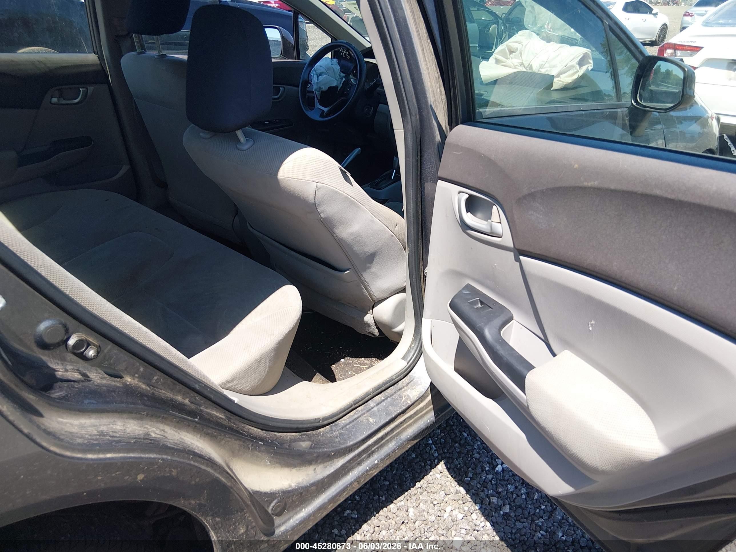 2012 Honda Civic Lx Gray vin: 19XFB2F58CE007115