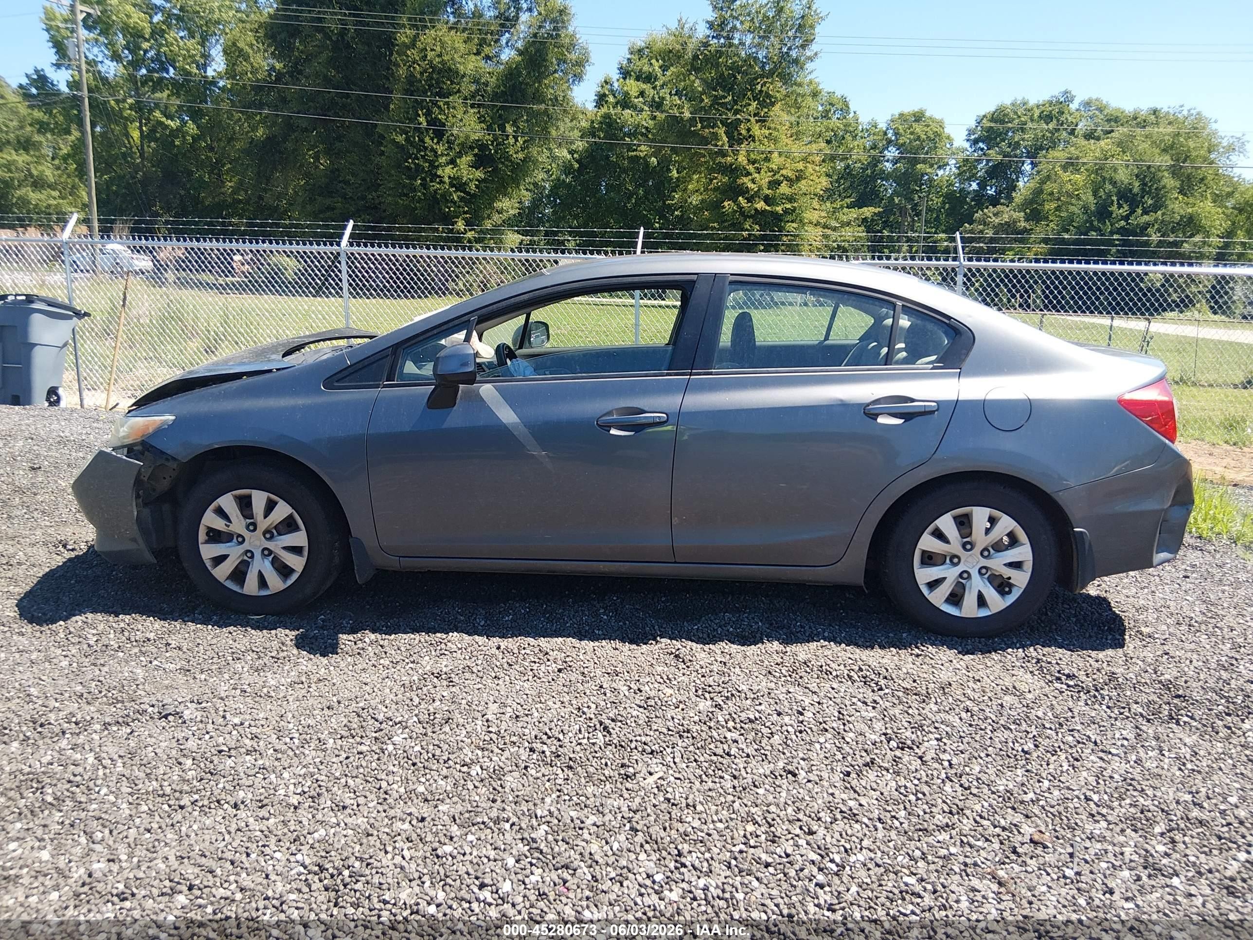 2012 Honda Civic Lx Gray vin: 19XFB2F58CE007115
