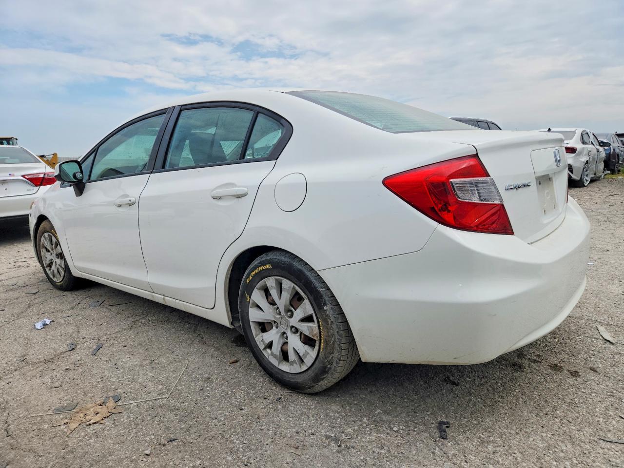 2012 Honda Civic Lx White vin: 19XFB2F58CE013612