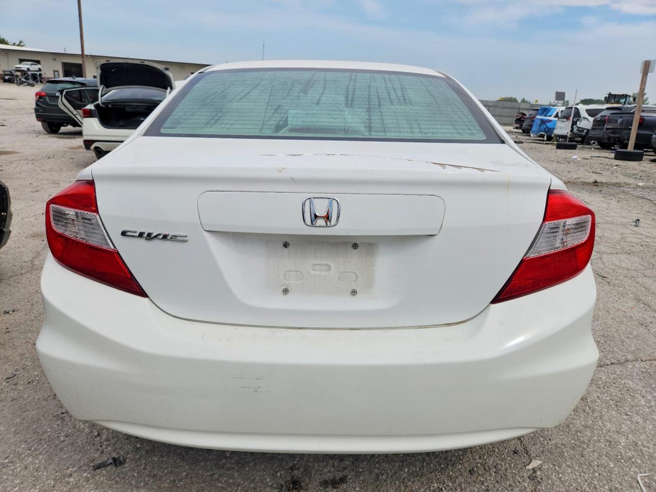 2012 Honda Civic Lx White vin: 19XFB2F58CE013612