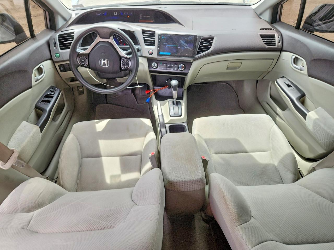 2012 Honda Civic Lx Silver vin: 19XFB2F58CE042656