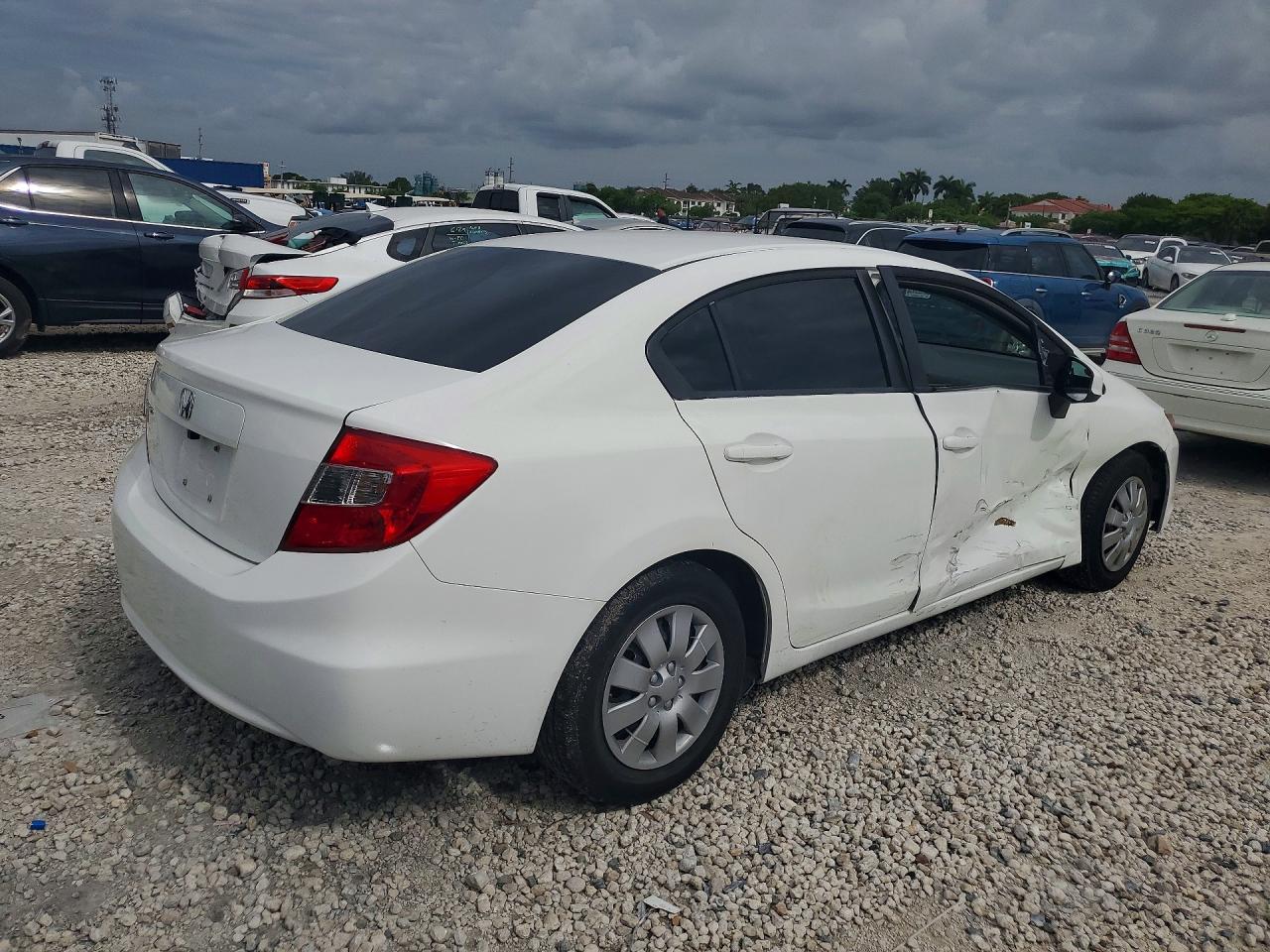 2012 Honda Civic Lx Белый vin: 19XFB2F58CE054628