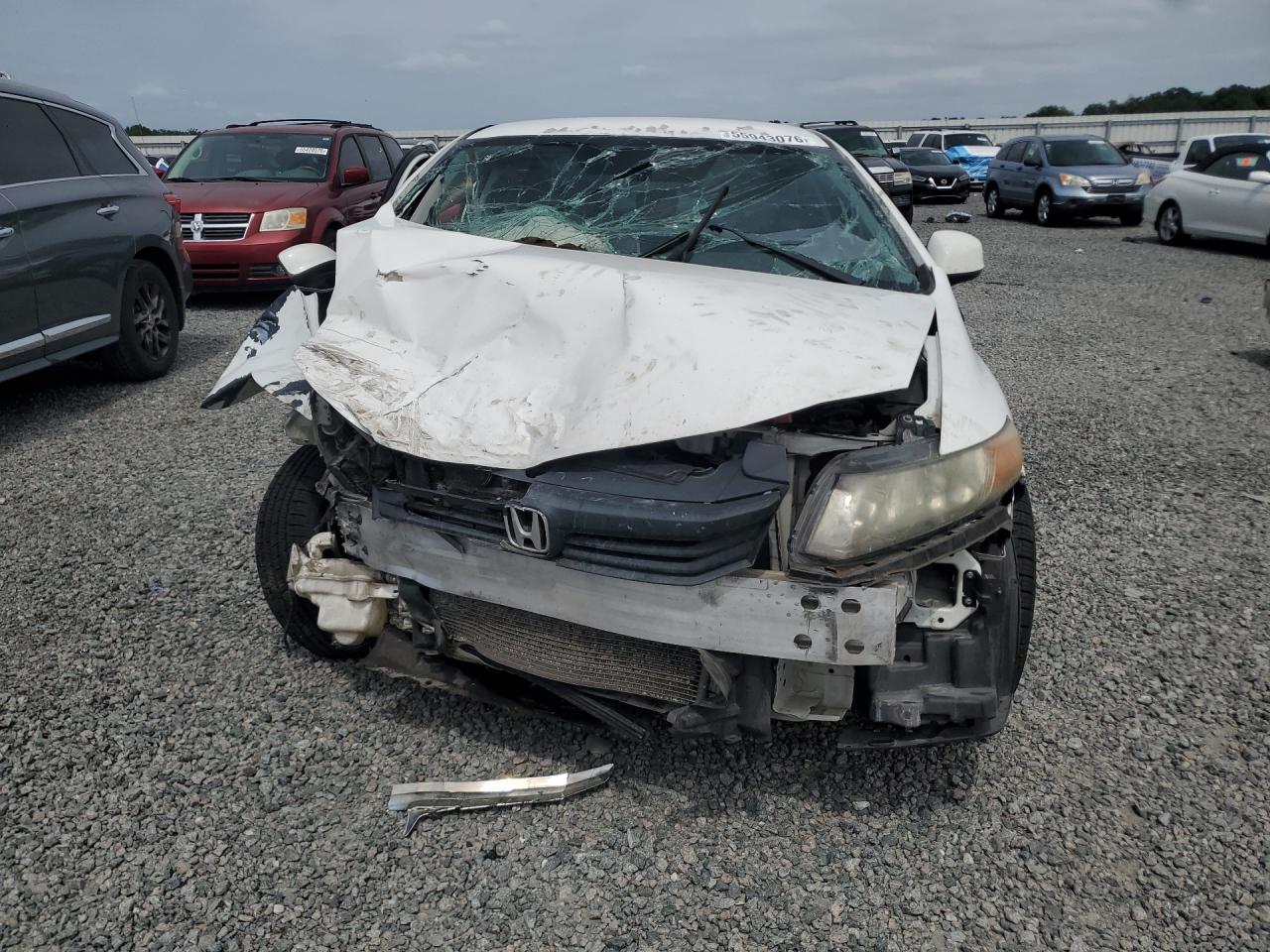 2012 Honda Civic White vin: 19XFB2F58CE082994