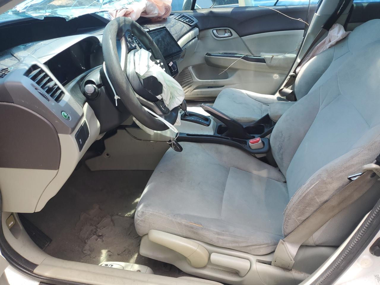 2012 Honda Civic White vin: 19XFB2F58CE082994