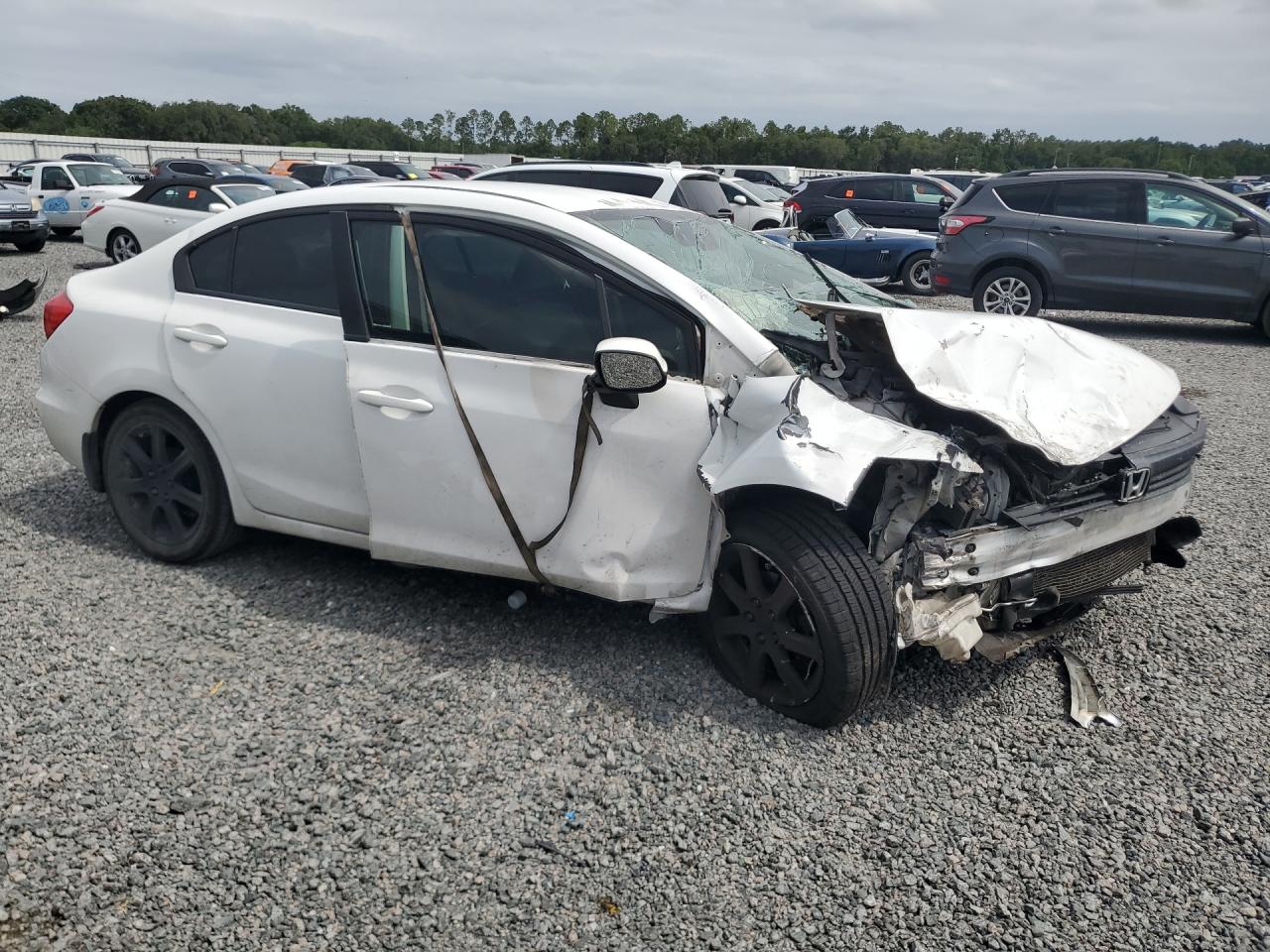 2012 Honda Civic White vin: 19XFB2F58CE082994