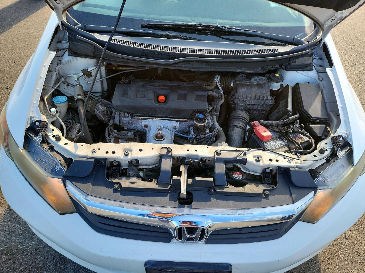2012 Honda Civic Lx White vin: 19XFB2F58CE103438