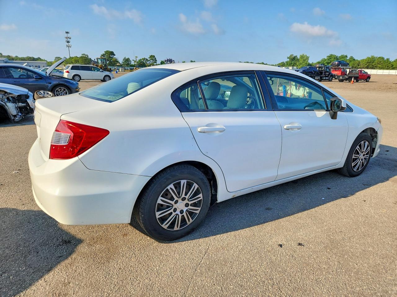2012 Honda Civic Lx White vin: 19XFB2F58CE103438