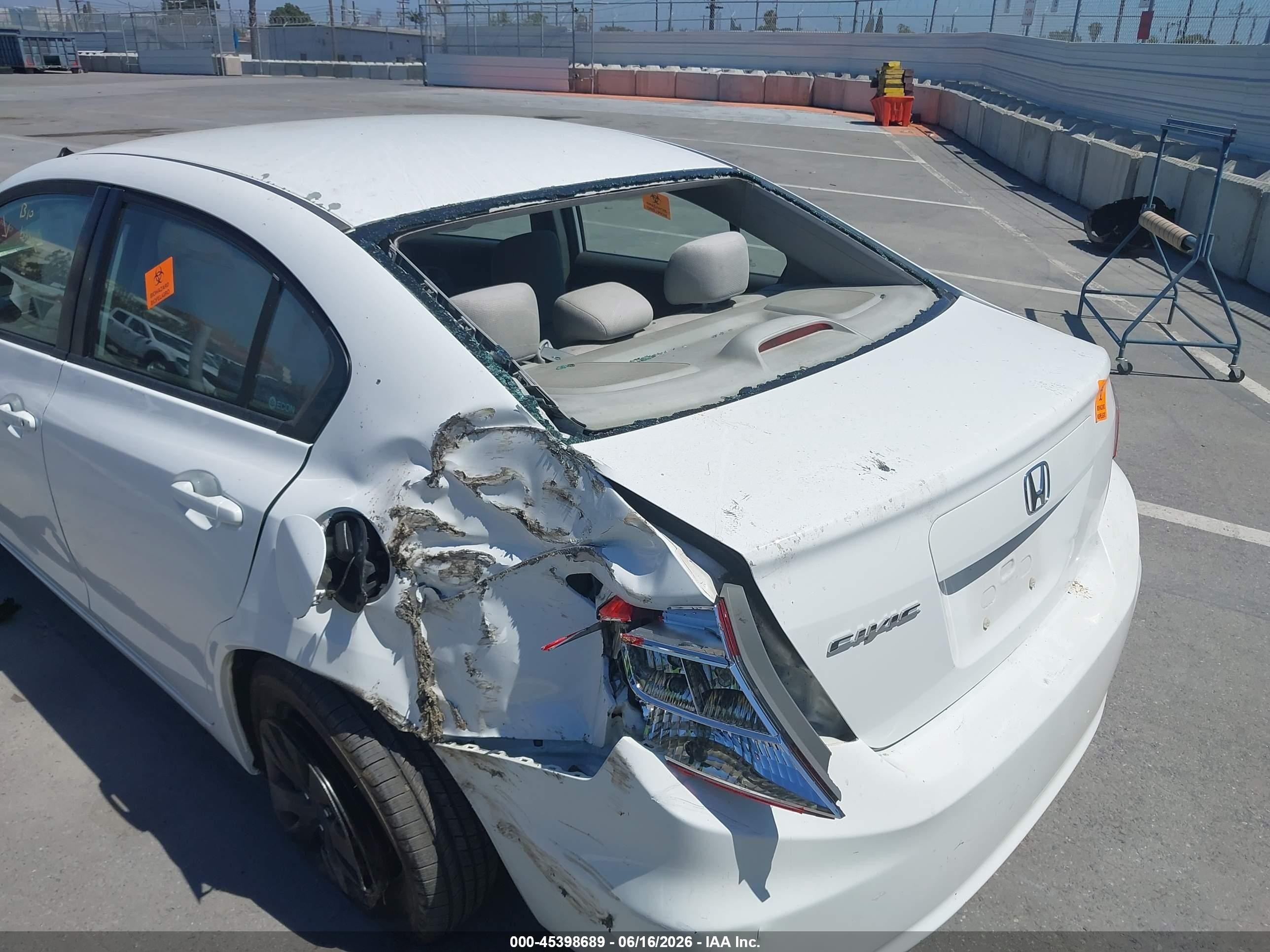 2012 Honda Civic Lx White vin: 19XFB2F58CE351348