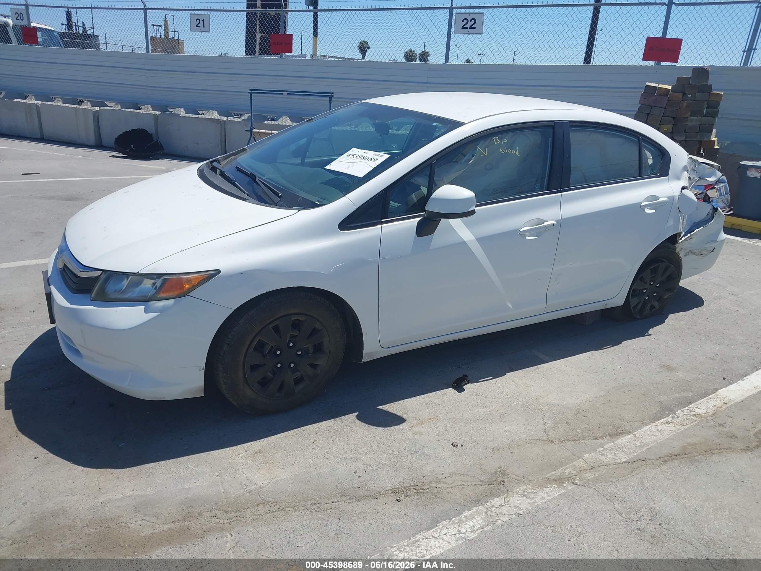 2012 Honda Civic Lx White vin: 19XFB2F58CE351348