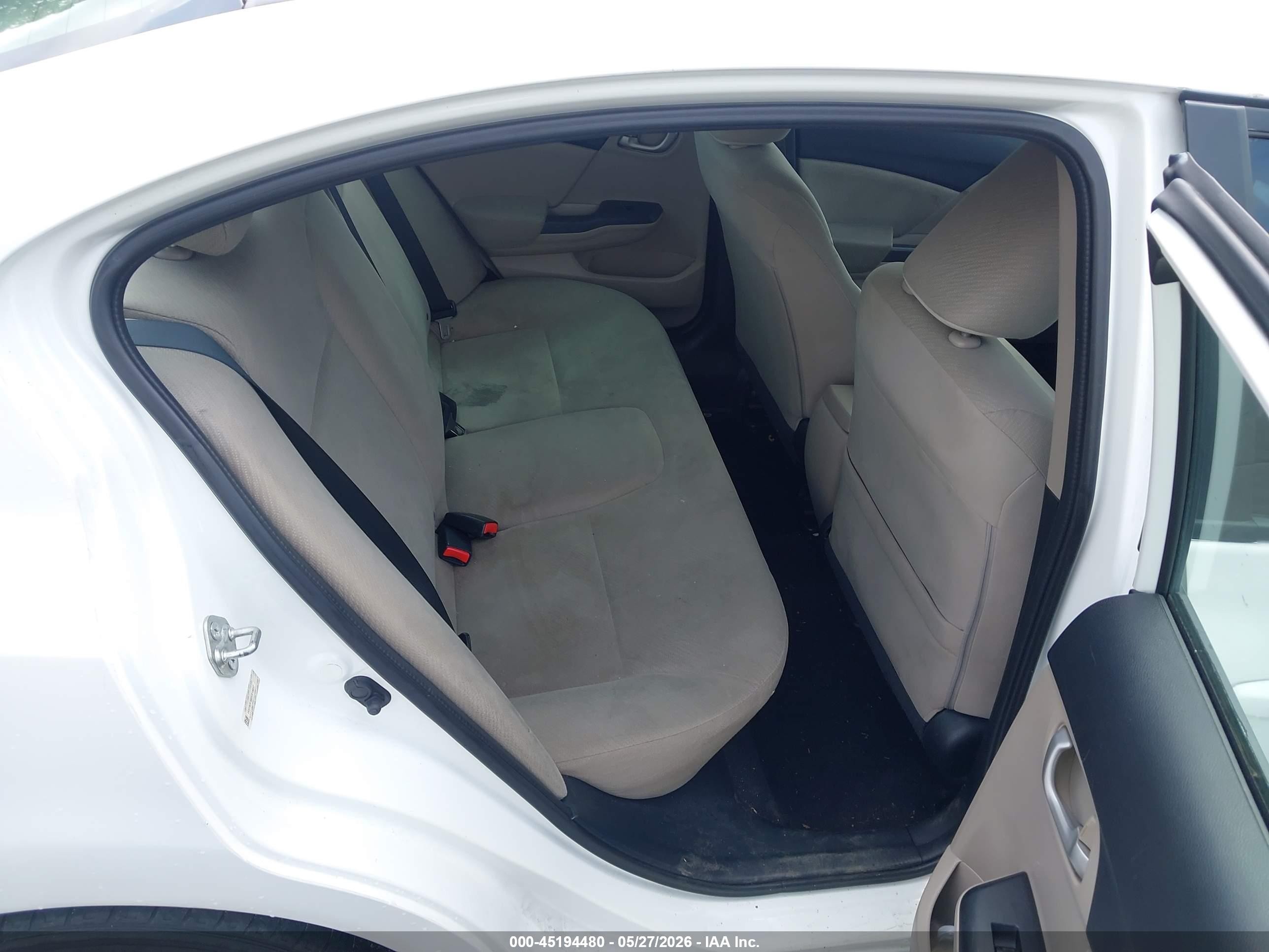 2013 Honda Civic Lx White vin: 19XFB2F58DE015037