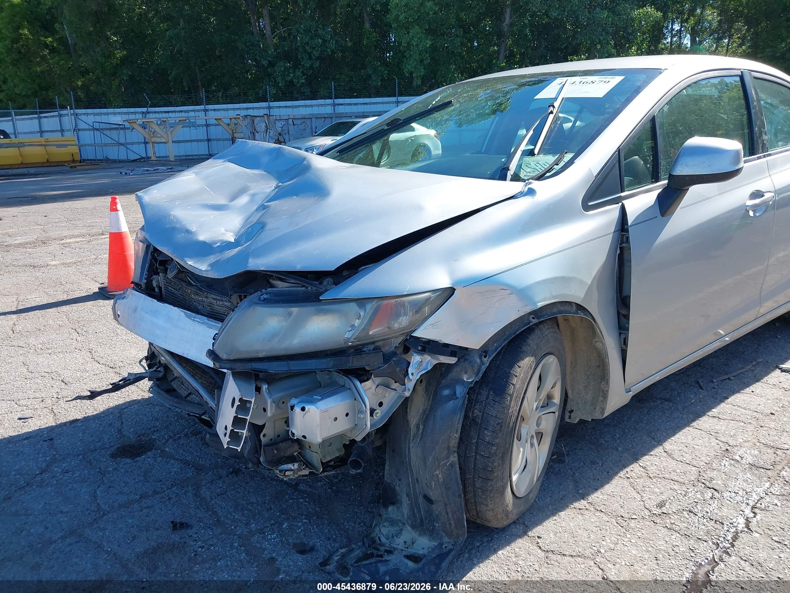 2013 Honda Civic Lx Silver vin: 19XFB2F58DE040777