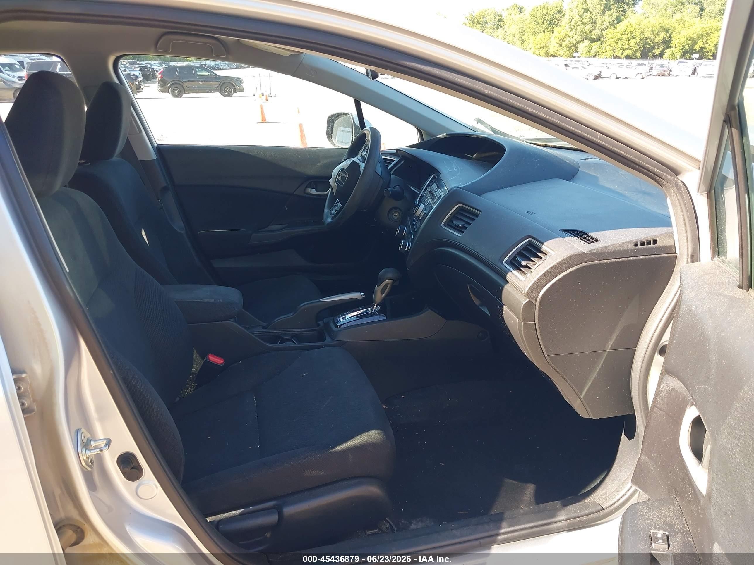 2013 Honda Civic Lx Silver vin: 19XFB2F58DE040777