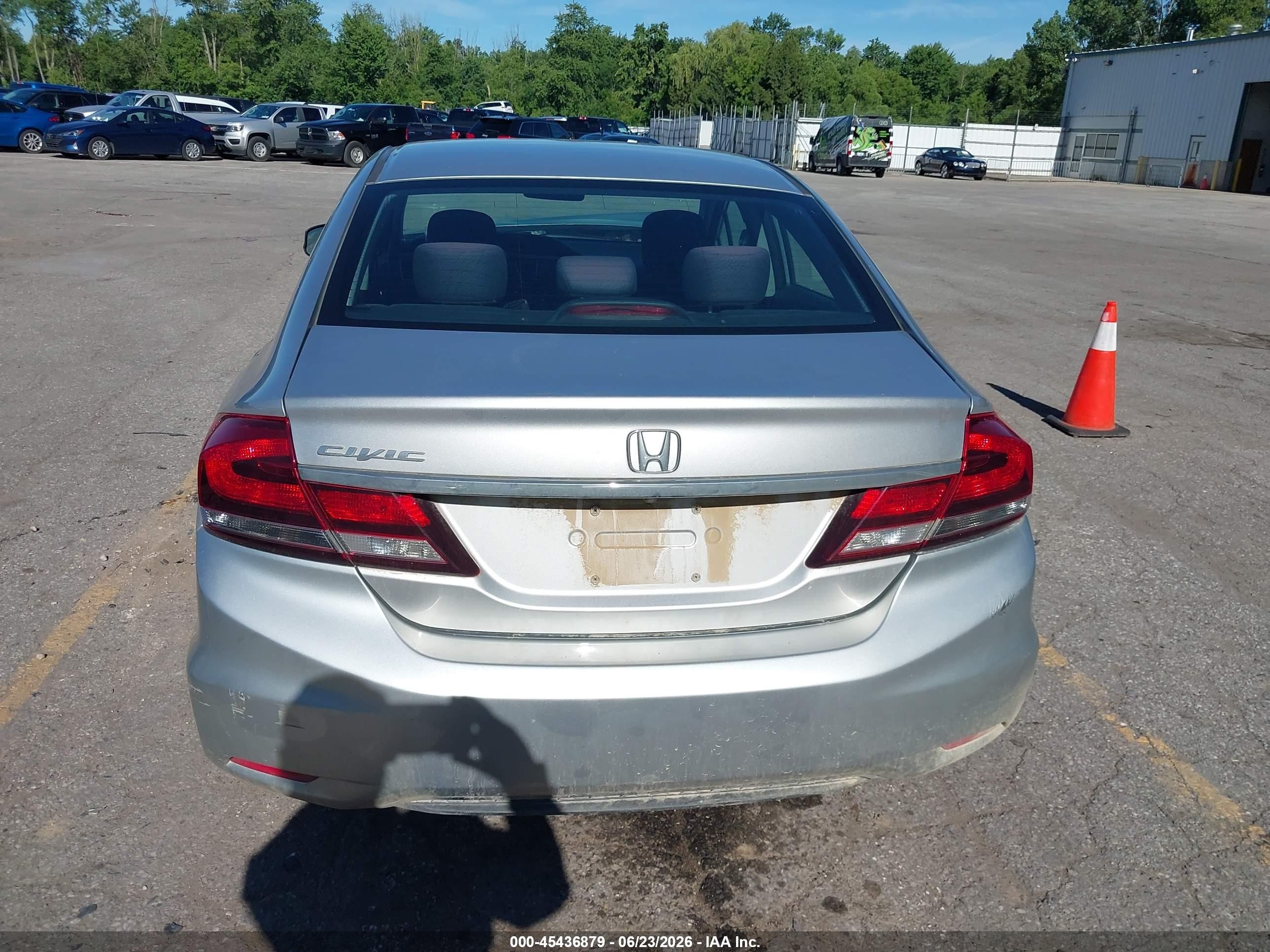 2013 Honda Civic Lx Silver vin: 19XFB2F58DE040777