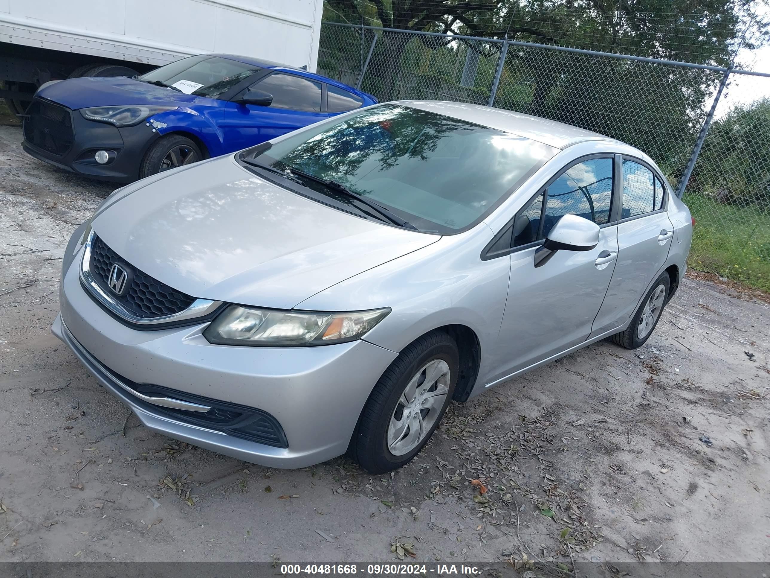 2013 Honda Civic Lx Silver vin: 19XFB2F58DE053349