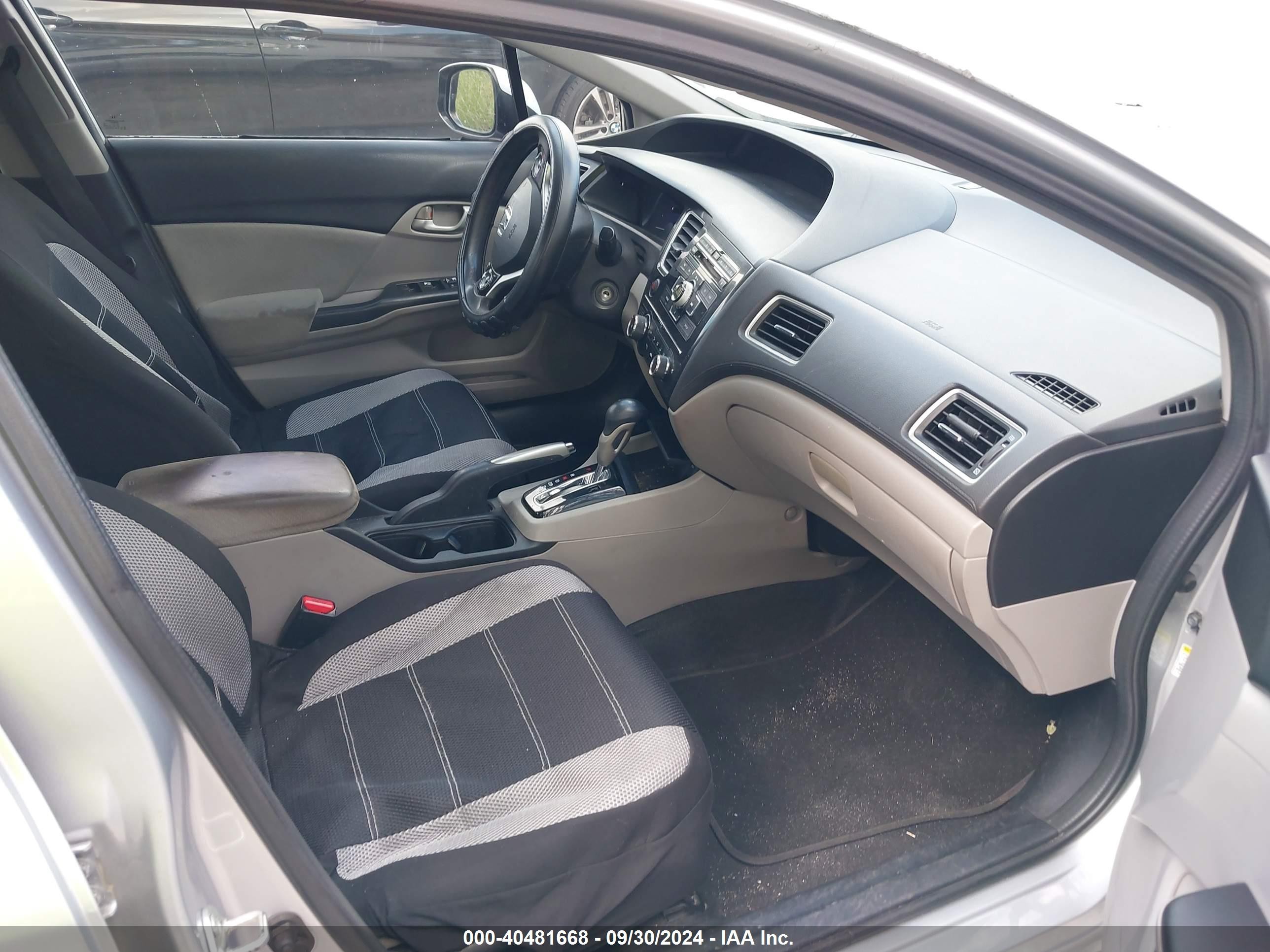2013 Honda Civic Lx Silver vin: 19XFB2F58DE053349