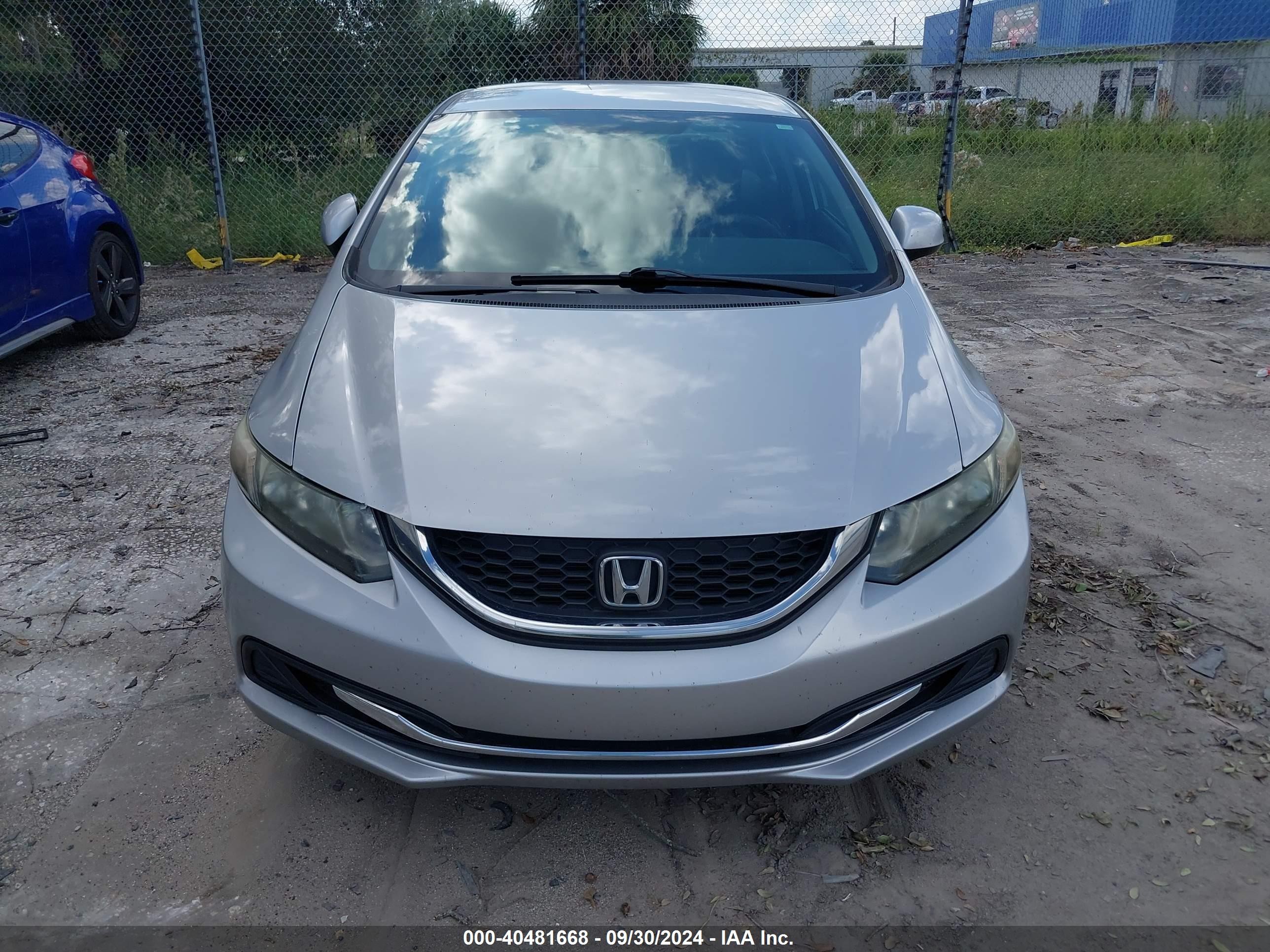 2013 Honda Civic Lx Silver vin: 19XFB2F58DE053349