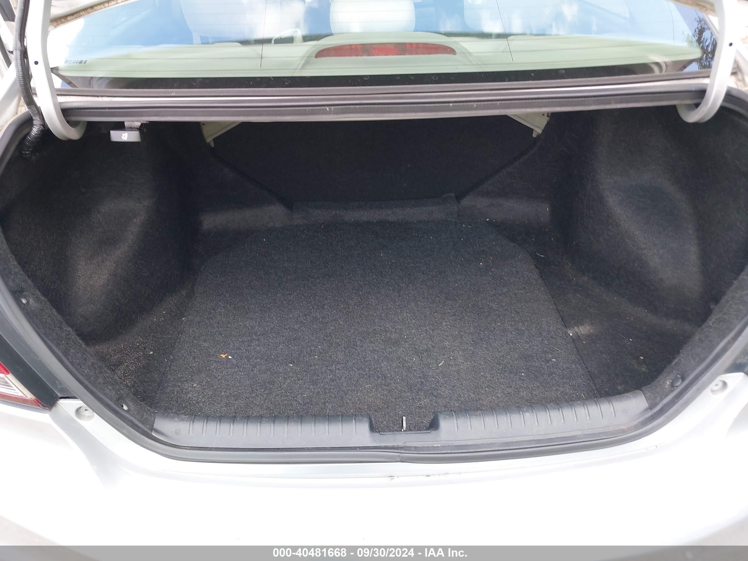 2013 Honda Civic Lx Silver vin: 19XFB2F58DE053349