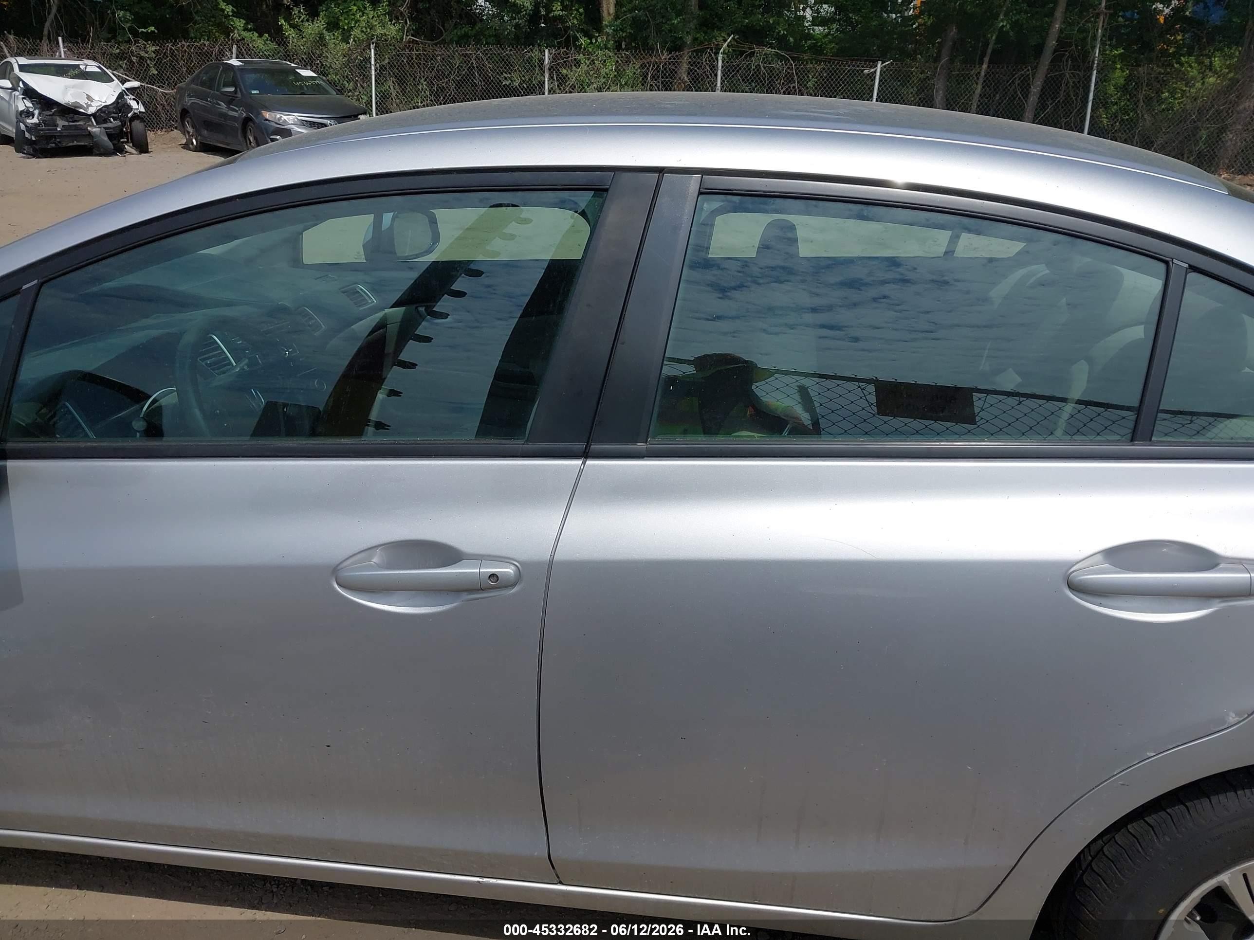 2013 Honda Civic Lx Silver vin: 19XFB2F58DE217117