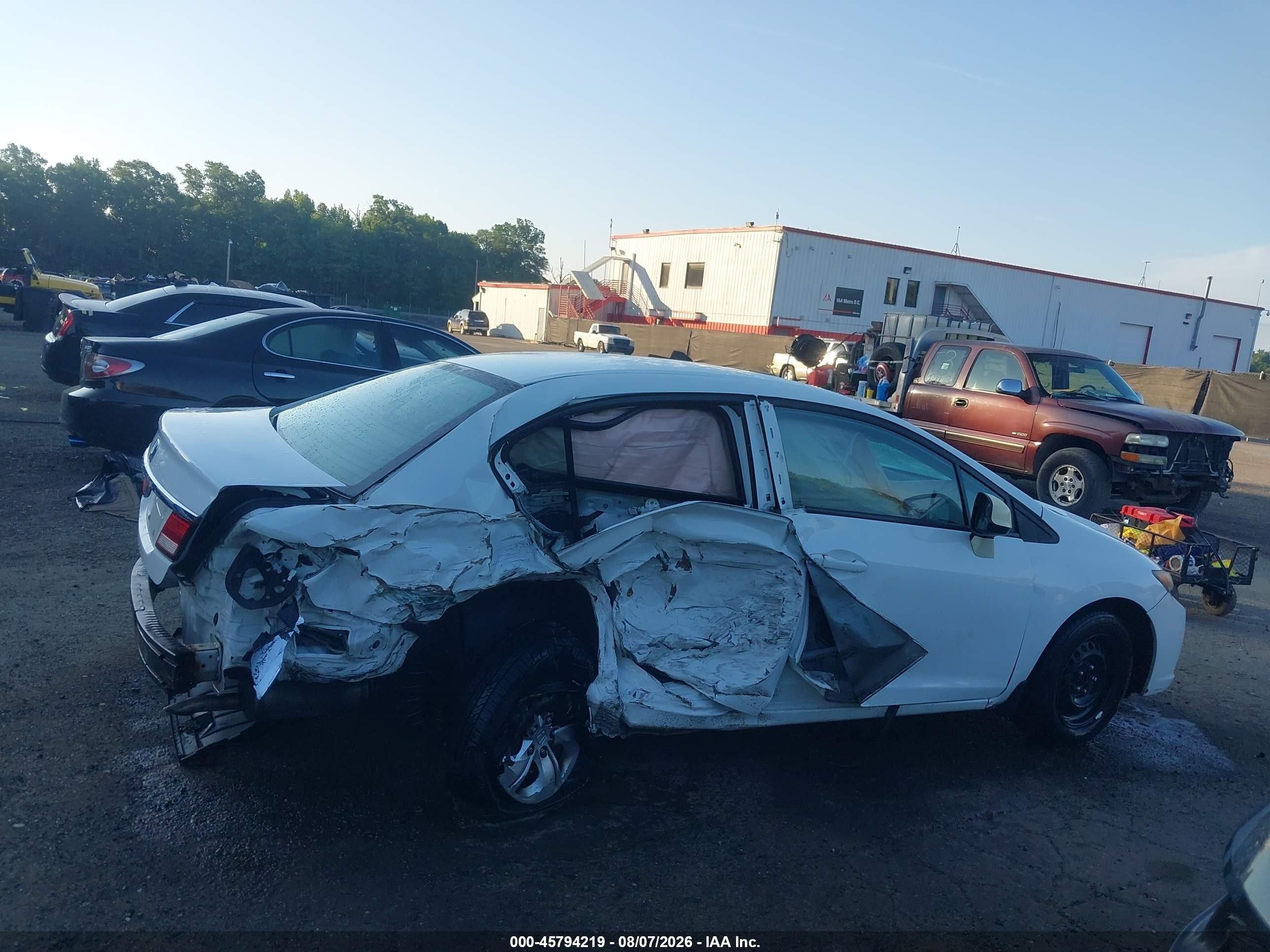 2014 Honda Civic Lx White vin: 19XFB2F58EE033183