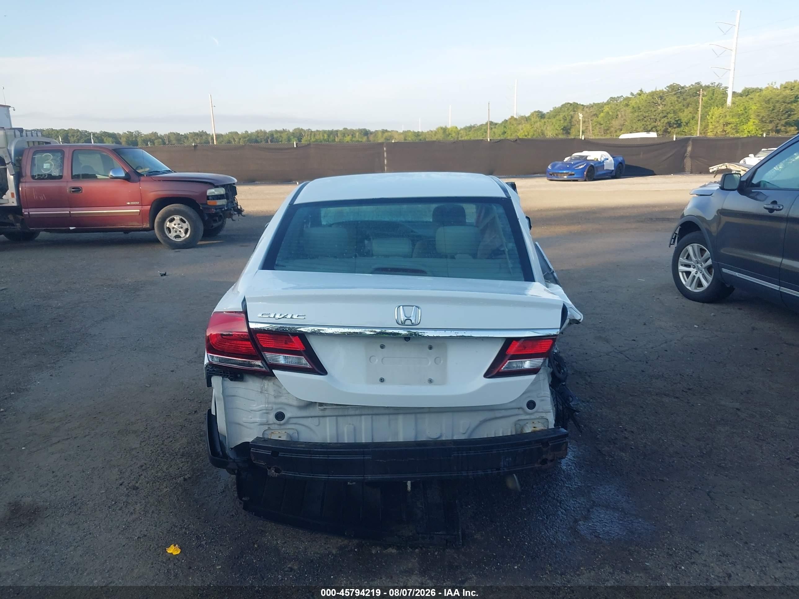2014 Honda Civic Lx White vin: 19XFB2F58EE033183