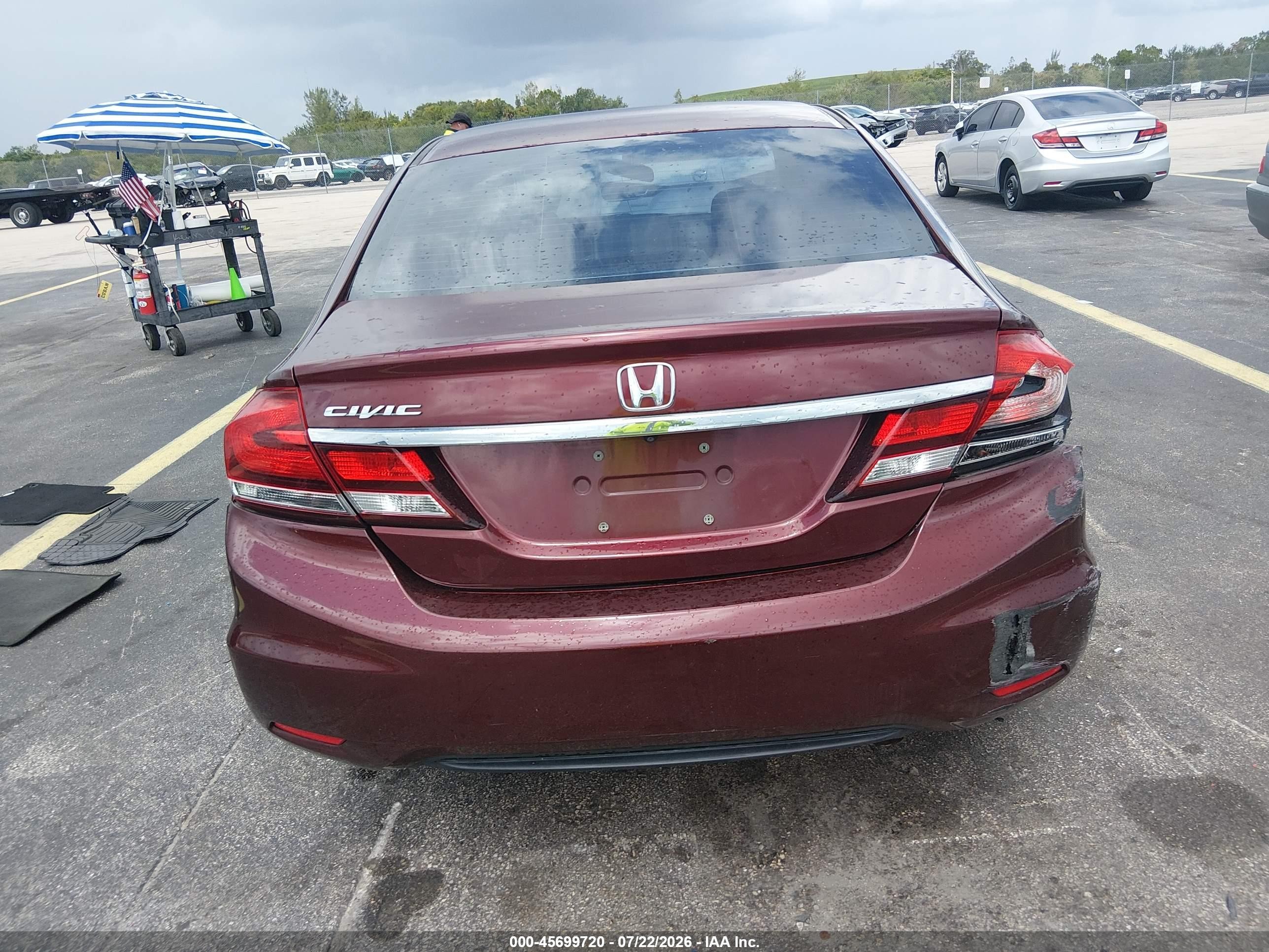 2014 Honda Civic Lx Maroon vin: 19XFB2F58EE080066