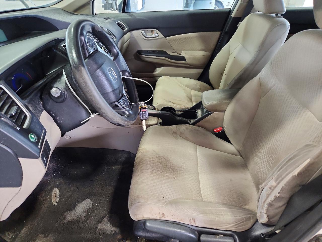 2014 Honda Civic White vin: 19XFB2F58EE204109