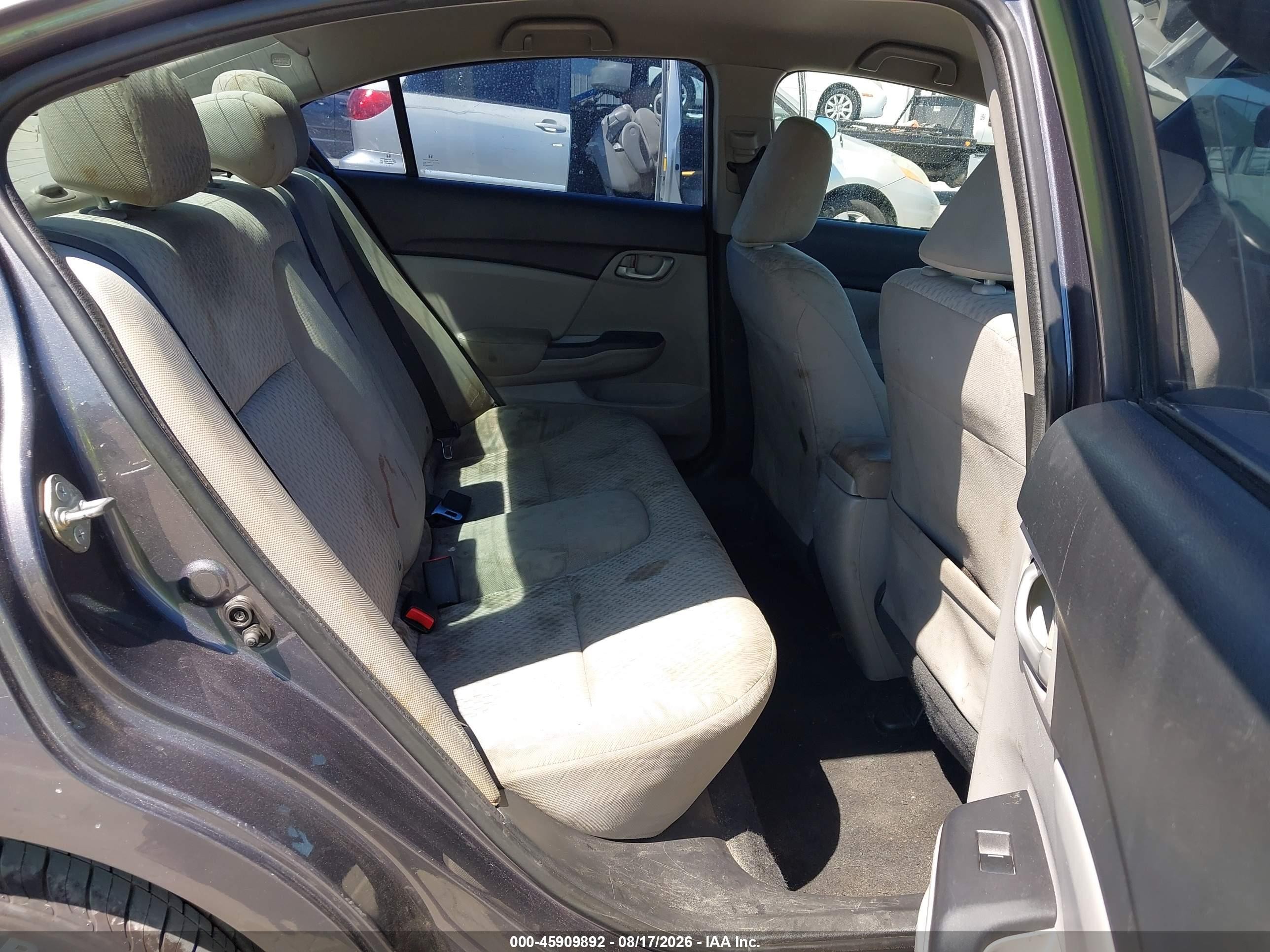 2014 Honda Civic Lx Серый vin: 19XFB2F58EE222755