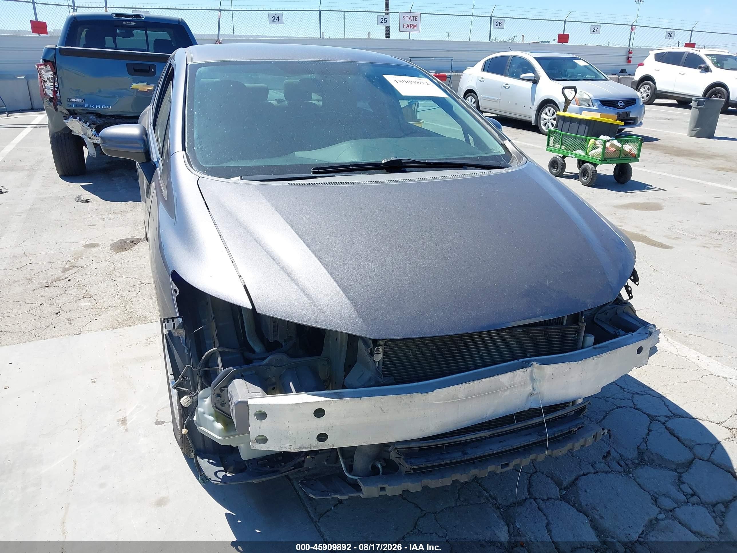 2014 Honda Civic Lx Серый vin: 19XFB2F58EE222755