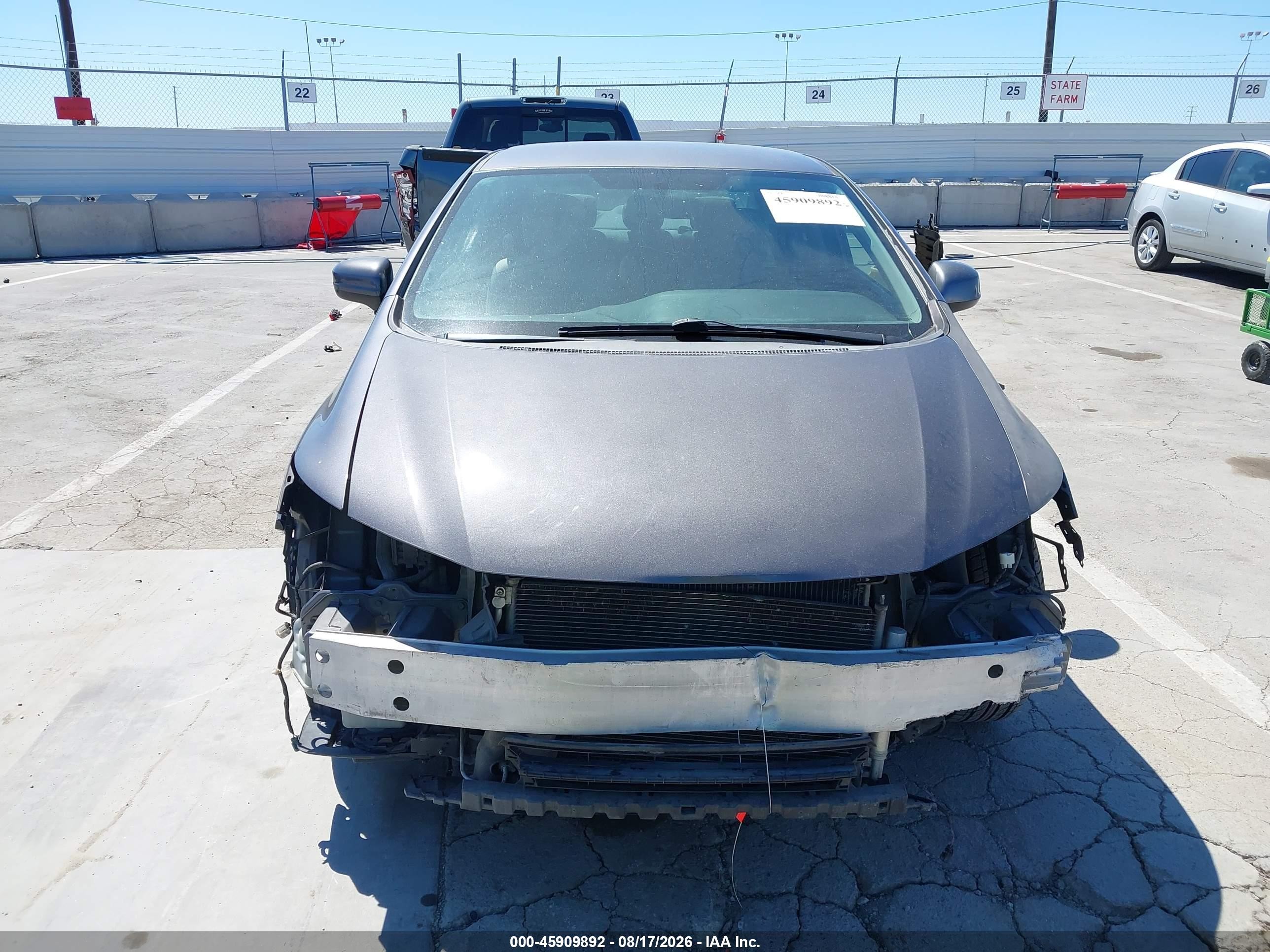 2014 Honda Civic Lx Серый vin: 19XFB2F58EE222755