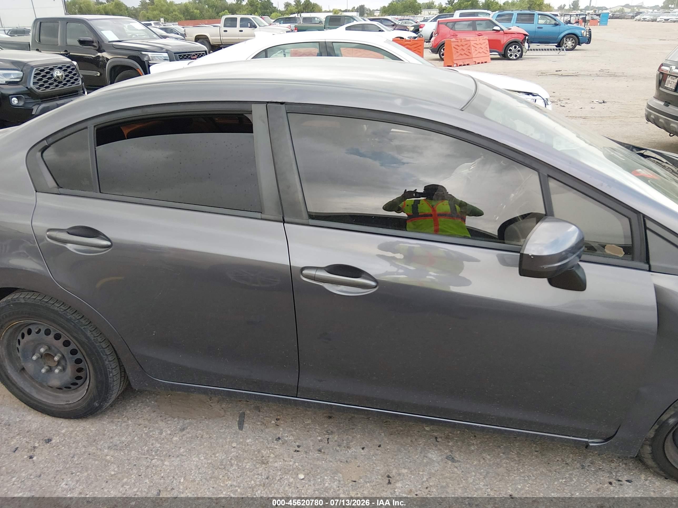 2014 Honda Civic Lx Серый vin: 19XFB2F58EE233822
