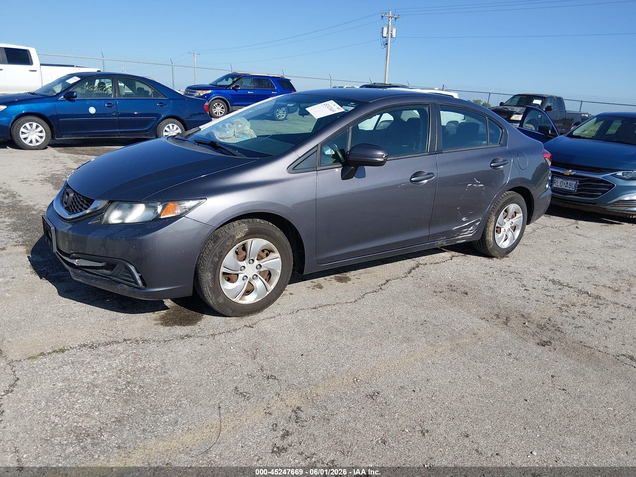 2014 Honda Civic Lx Серый vin: 19XFB2F58EE254167