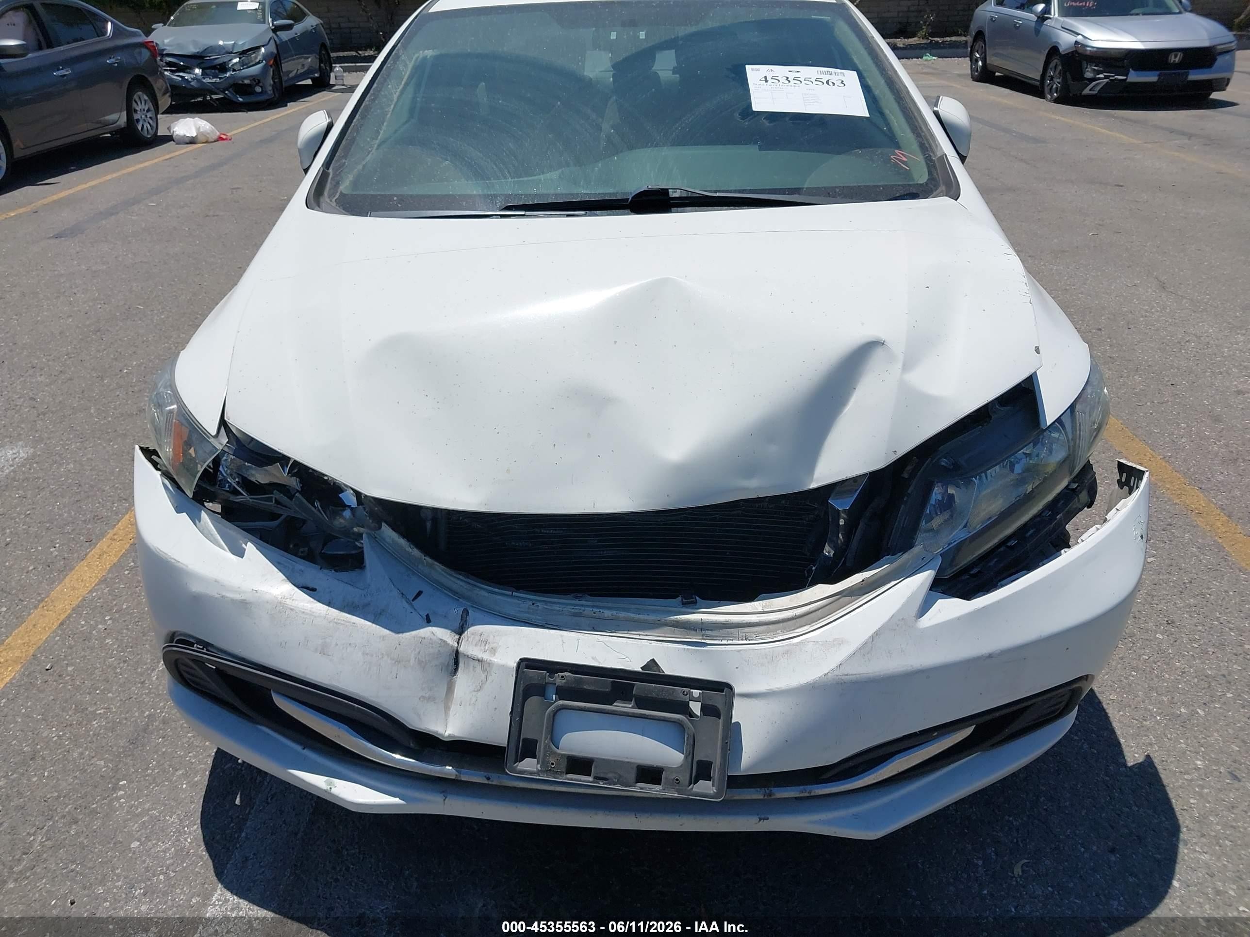2014 Honda Civic Lx White vin: 19XFB2F58EE259949