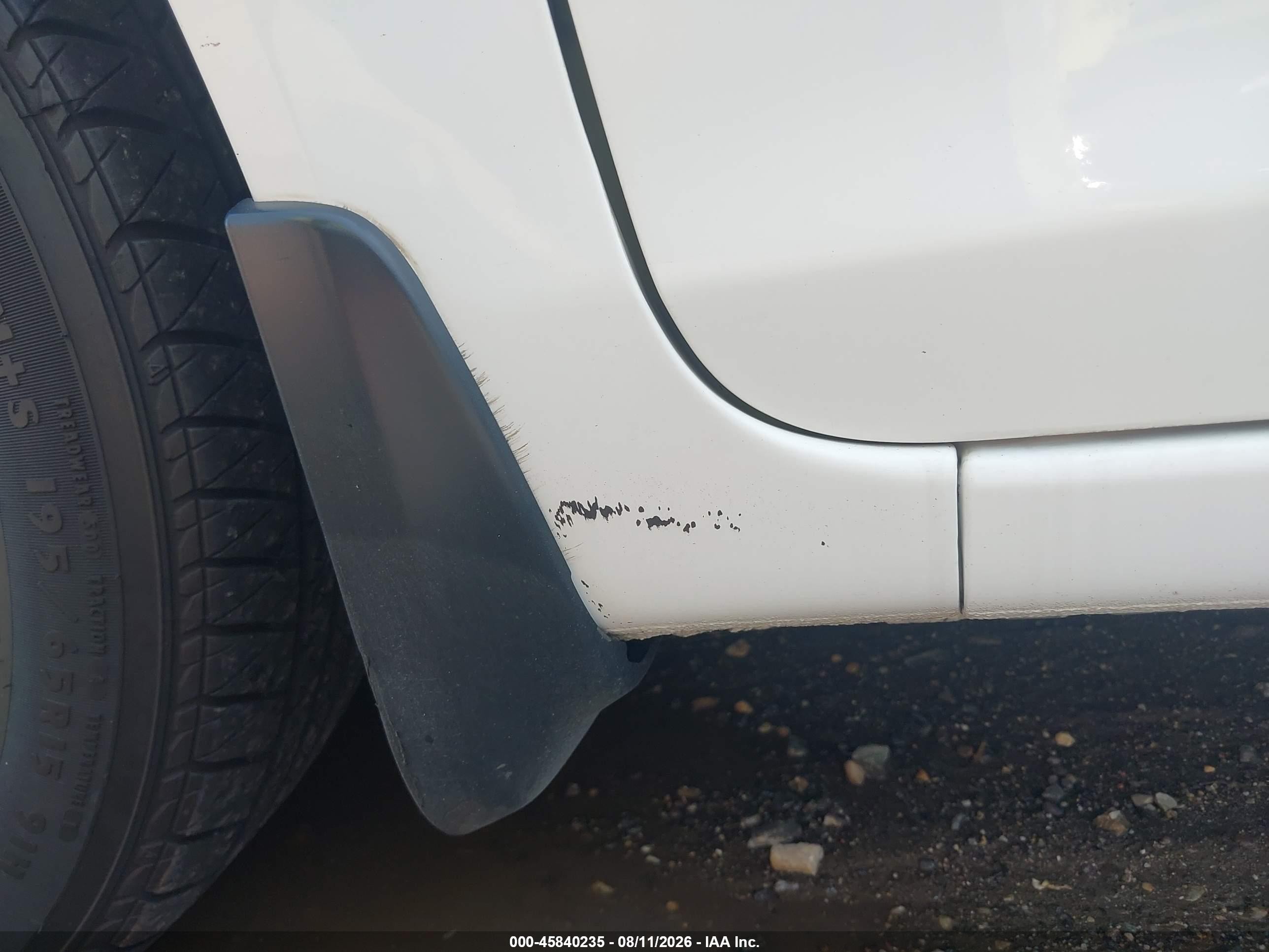 2015 Honda Civic Lx White vin: 19XFB2F58FE007944