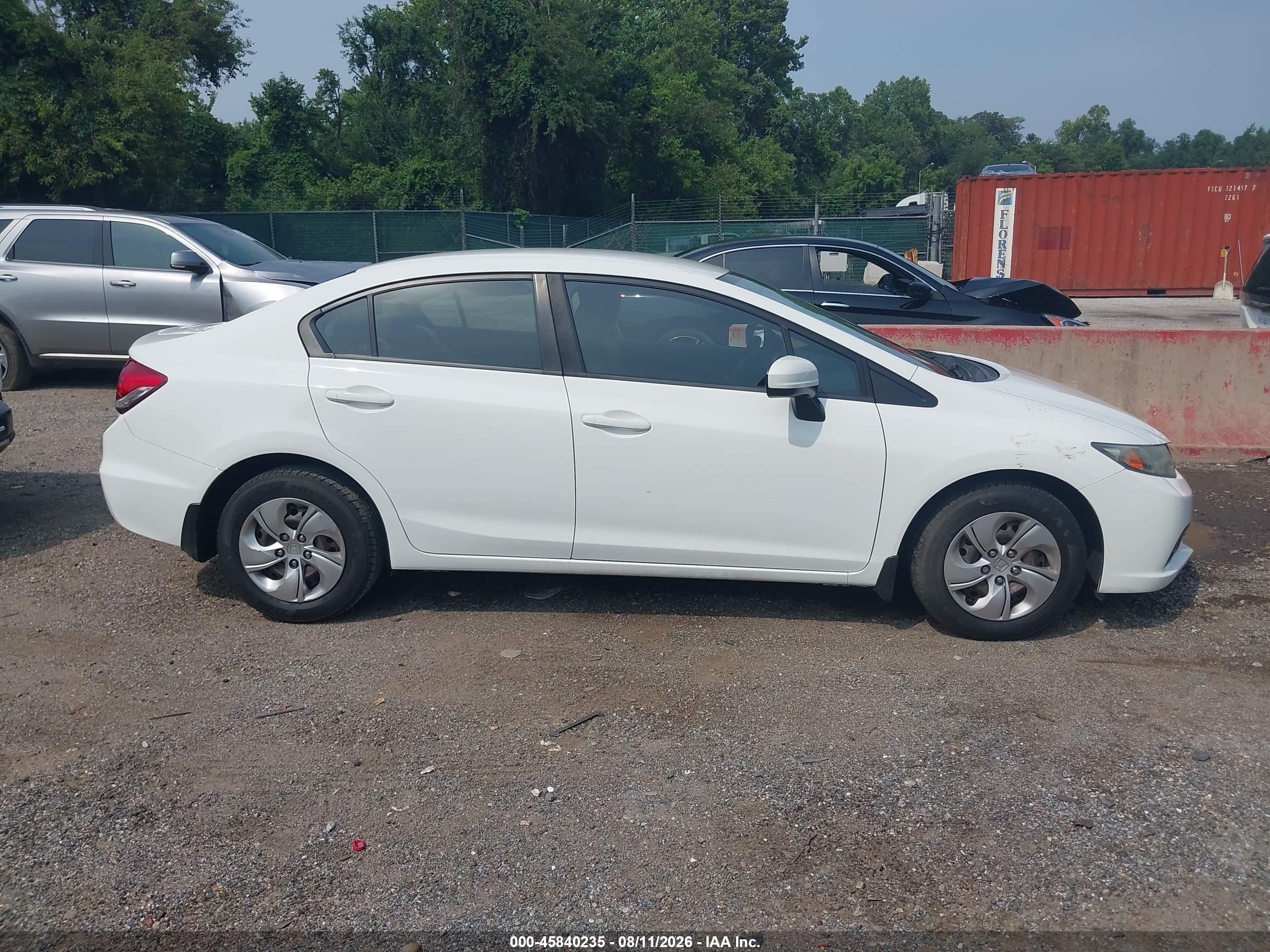 2015 Honda Civic Lx White vin: 19XFB2F58FE007944