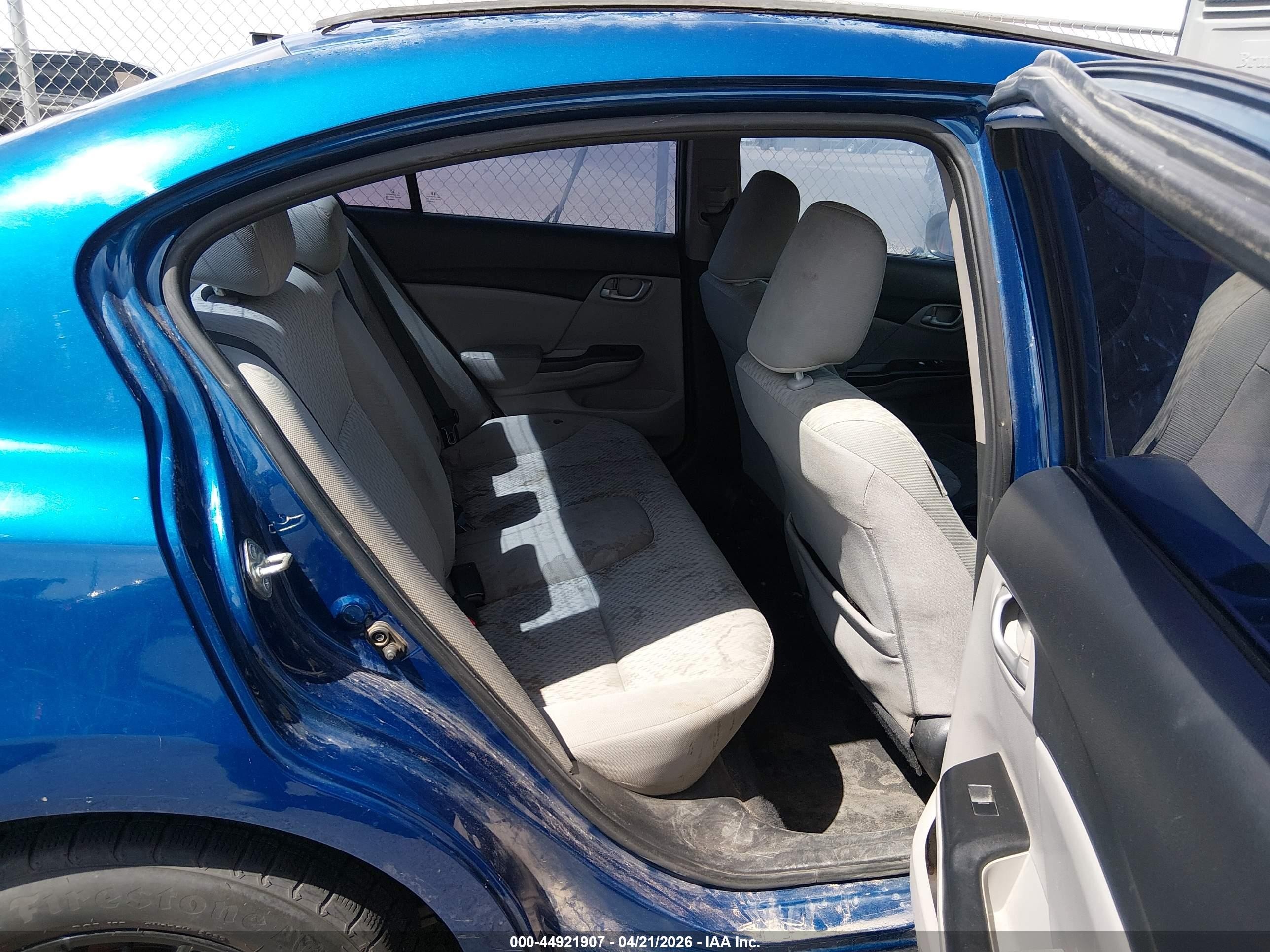 2015 Honda Civic Lx Blue vin: 19XFB2F58FE009659